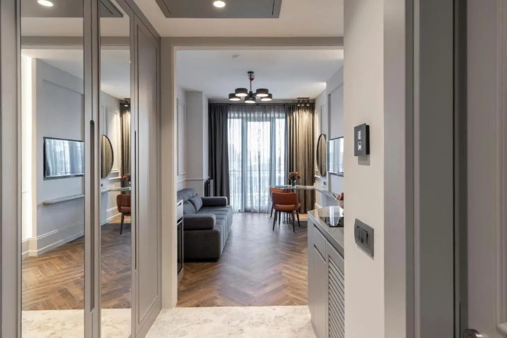 Photo of the whole room in Wish More Hotel Şişli