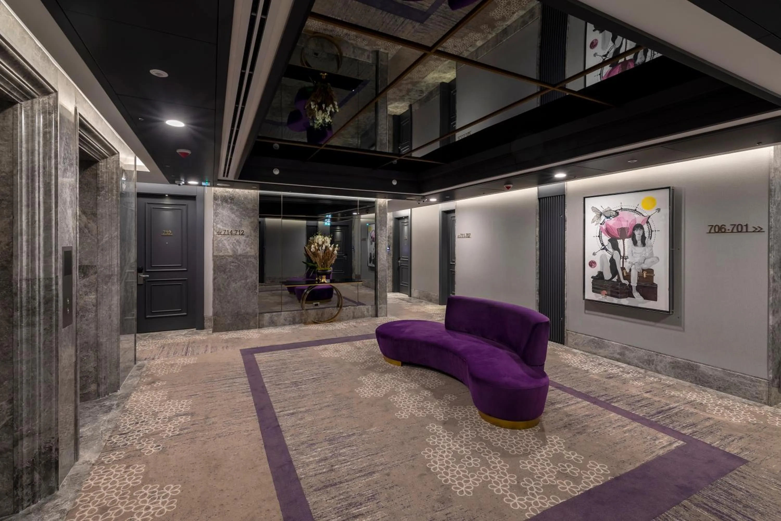 elevator in Wish More Hotel Şişli