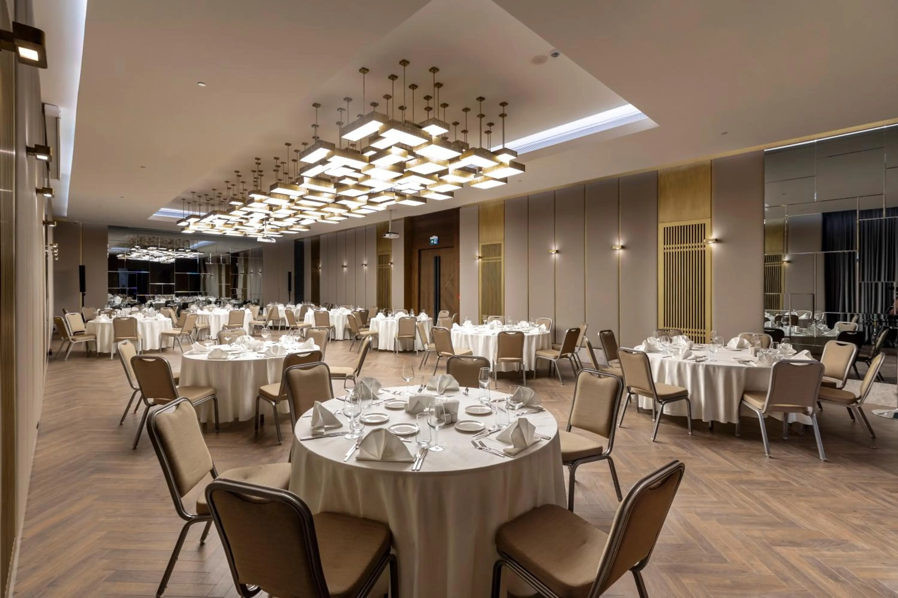 Banquet/Function facilities in Wish More Hotel Şişli