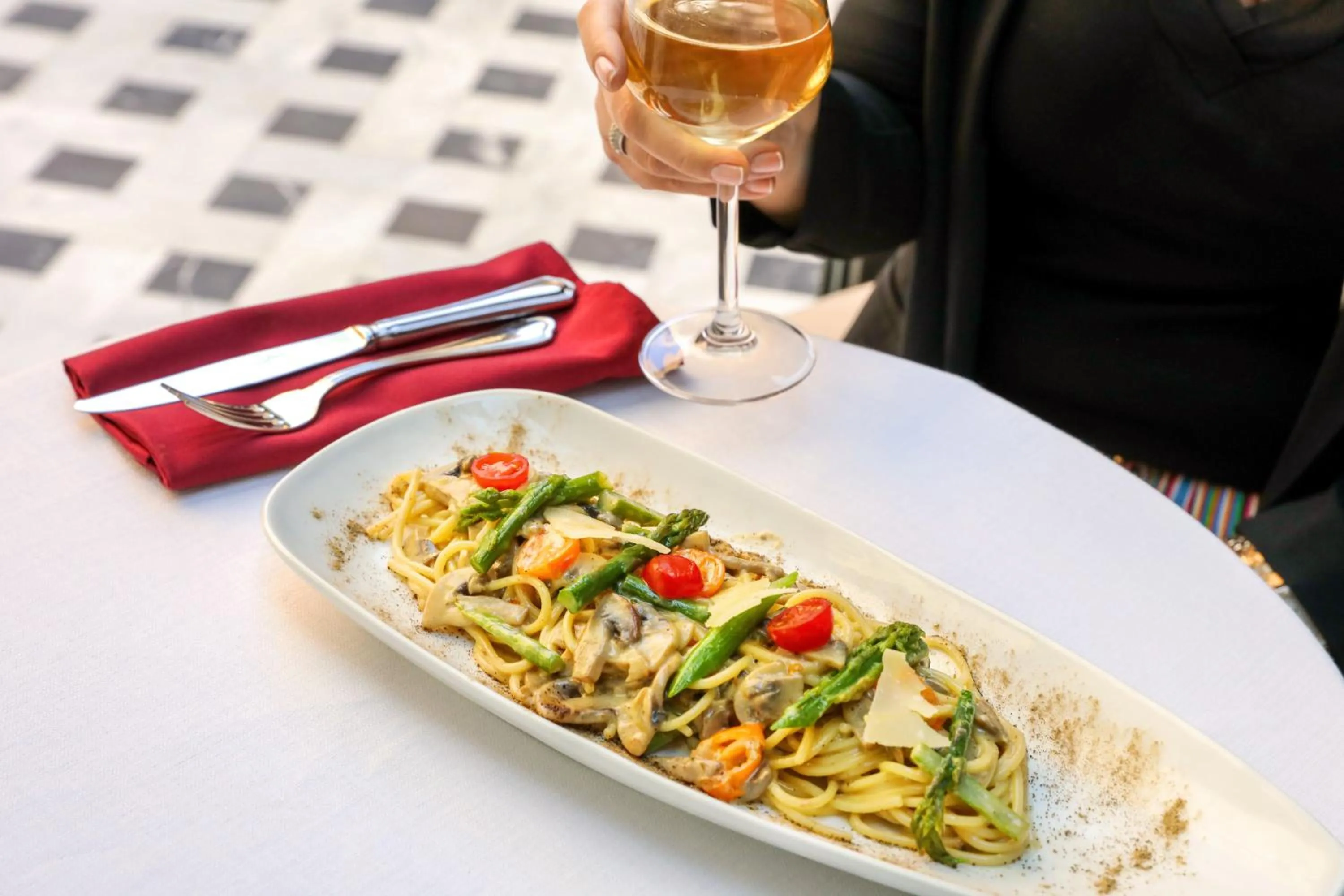 Food and drinks in Wish More Hotel Şişli