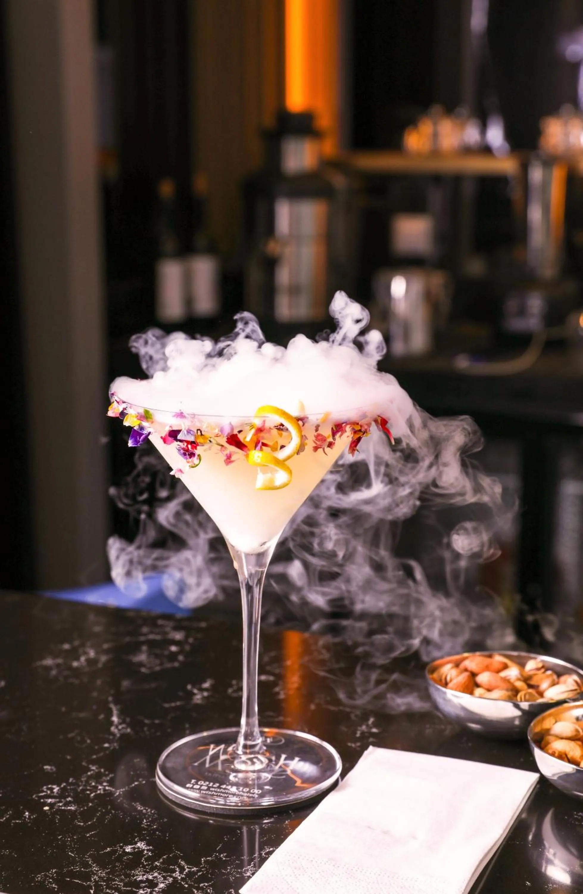 Lounge or bar in Wish More Hotel Şişli