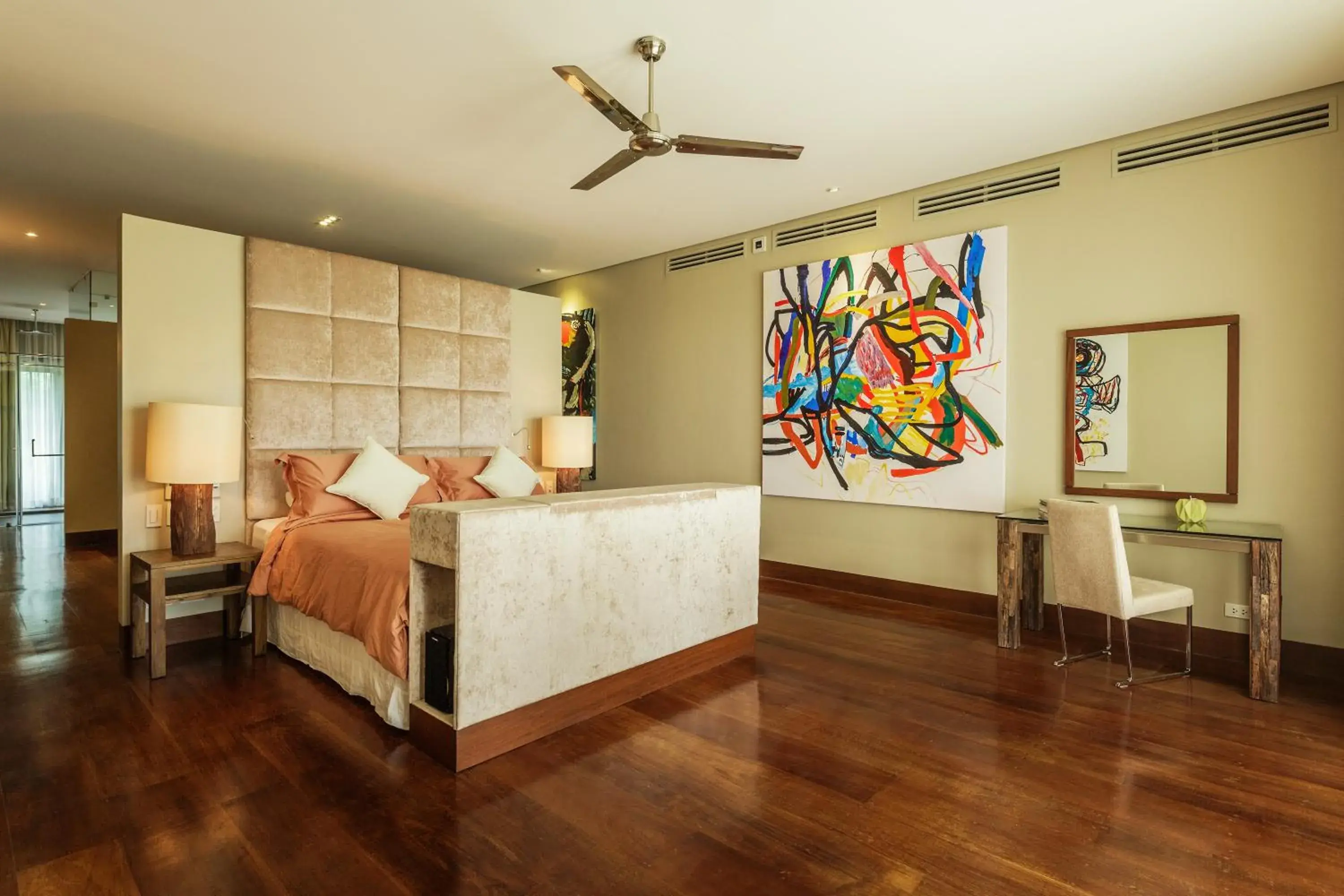 Photo of the whole room, Bed in Under the Stars Luxury Apartment Photo of the whole room, Bed in Under the Stars Luxury Apartment