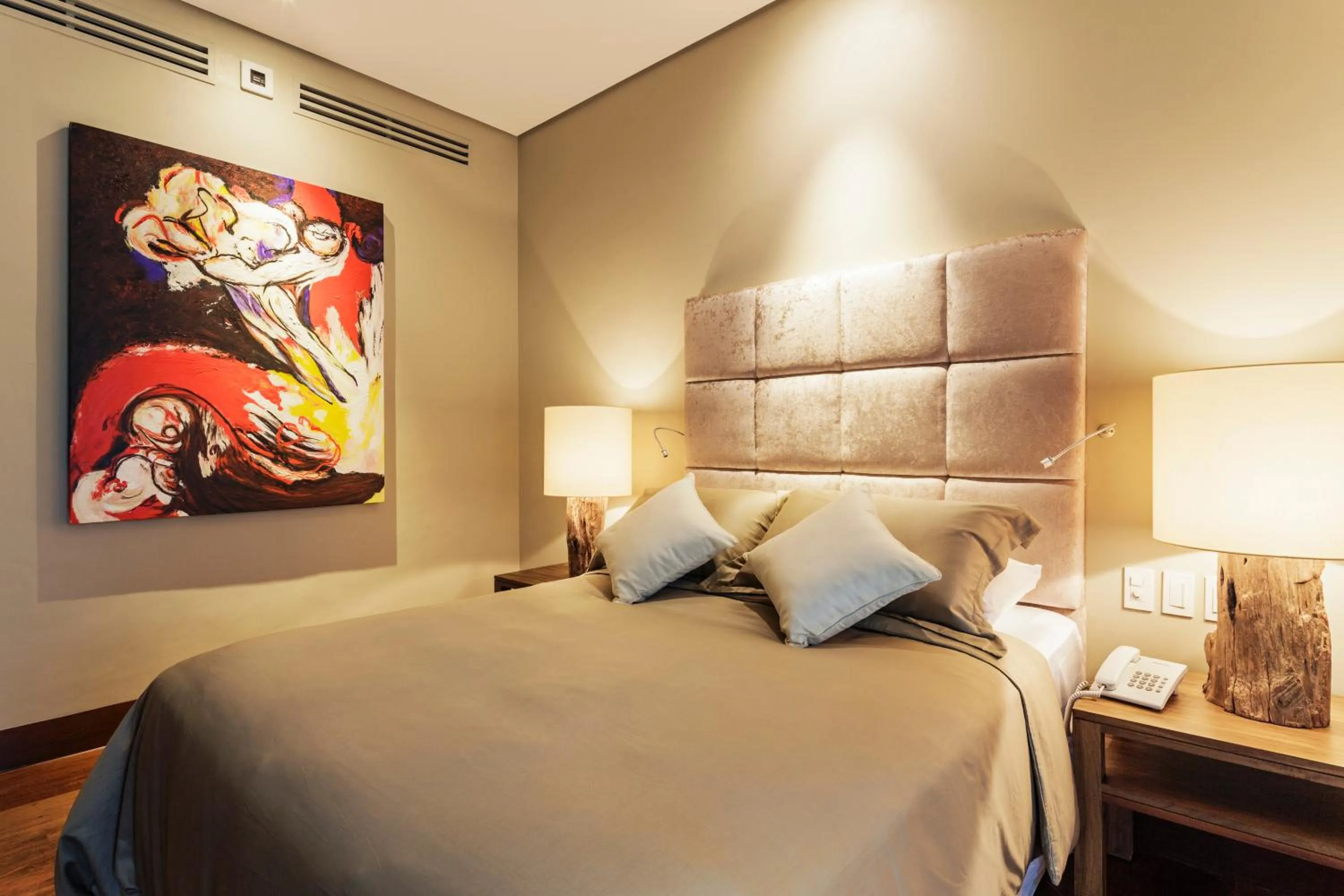 Bed in Under the Stars Luxury Apartment