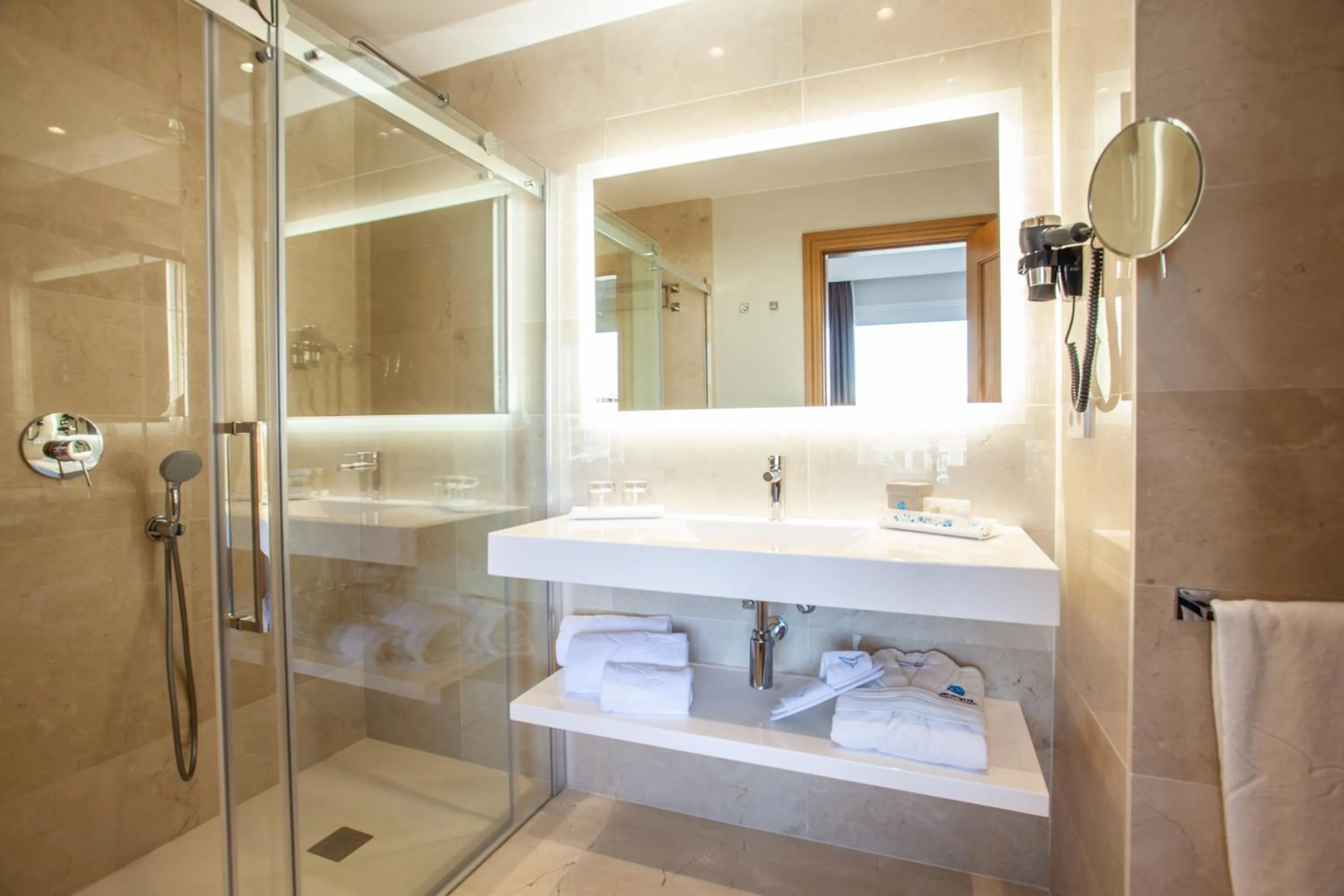 Bathroom in Grupotel Playa de Palma Suites & Spa