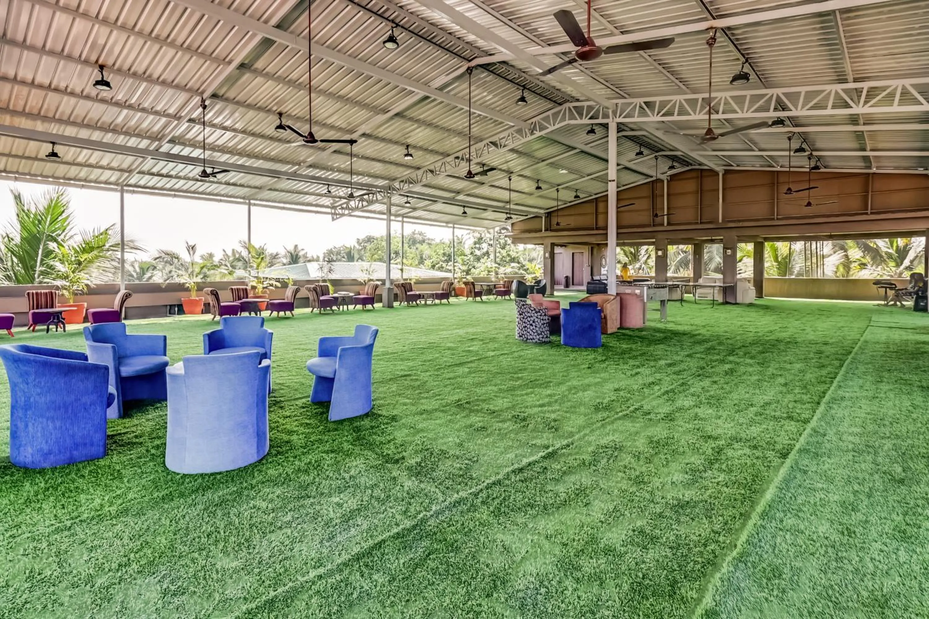 Restaurant/places to eat in Summit Calangute Resort & Spa