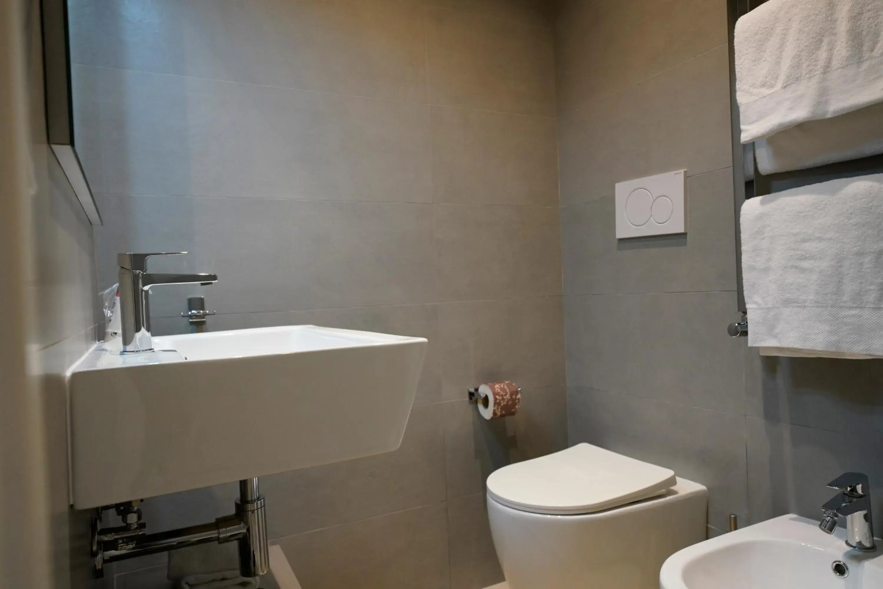 Economy Double or Twin Room - single occupancy in Hotel Valle del Fiora Economy Double or Twin Room - single occupancy in Hotel Valle del Fiora