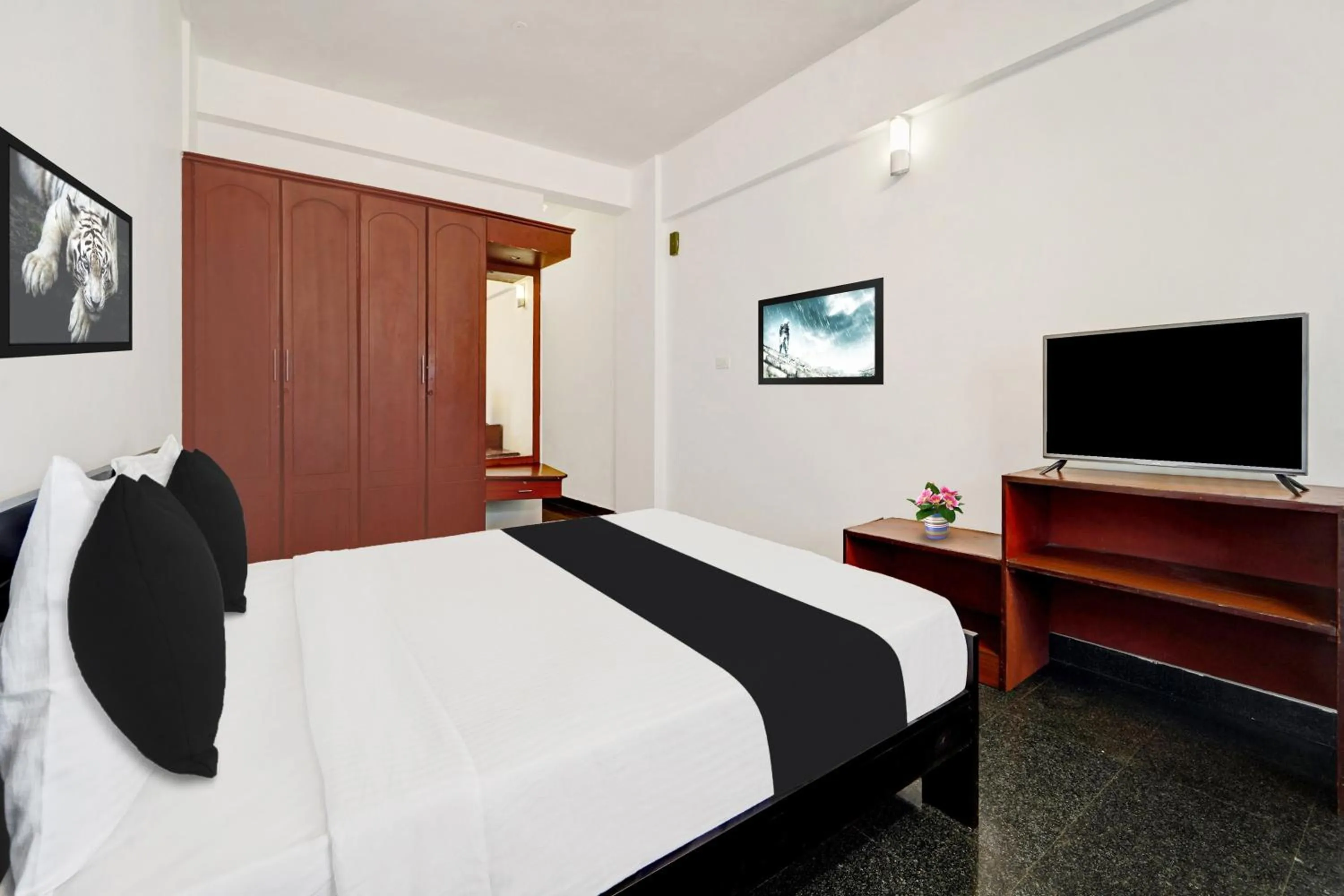 Bedroom, Bed in Super Hotel O East Fort