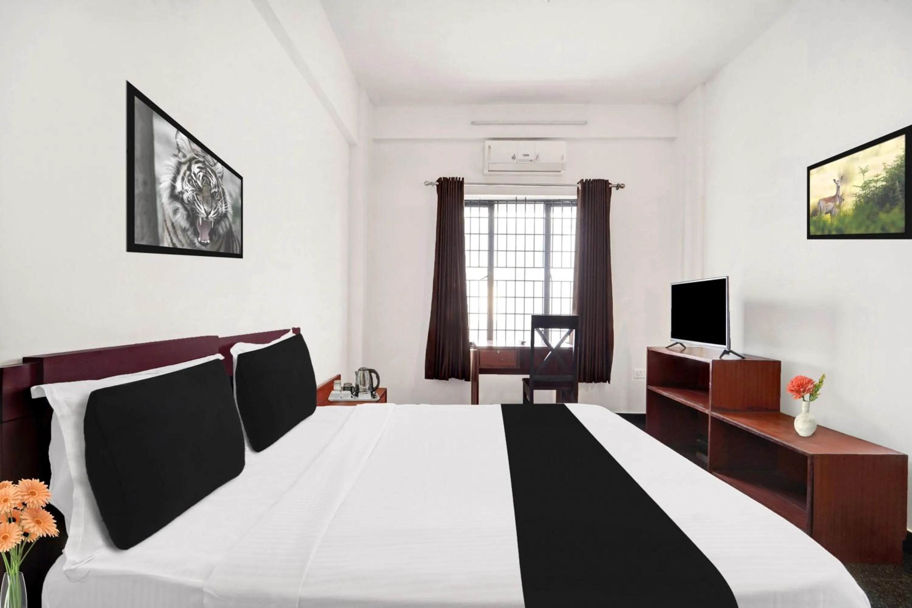 Bedroom, Bed in Super Hotel O East Fort