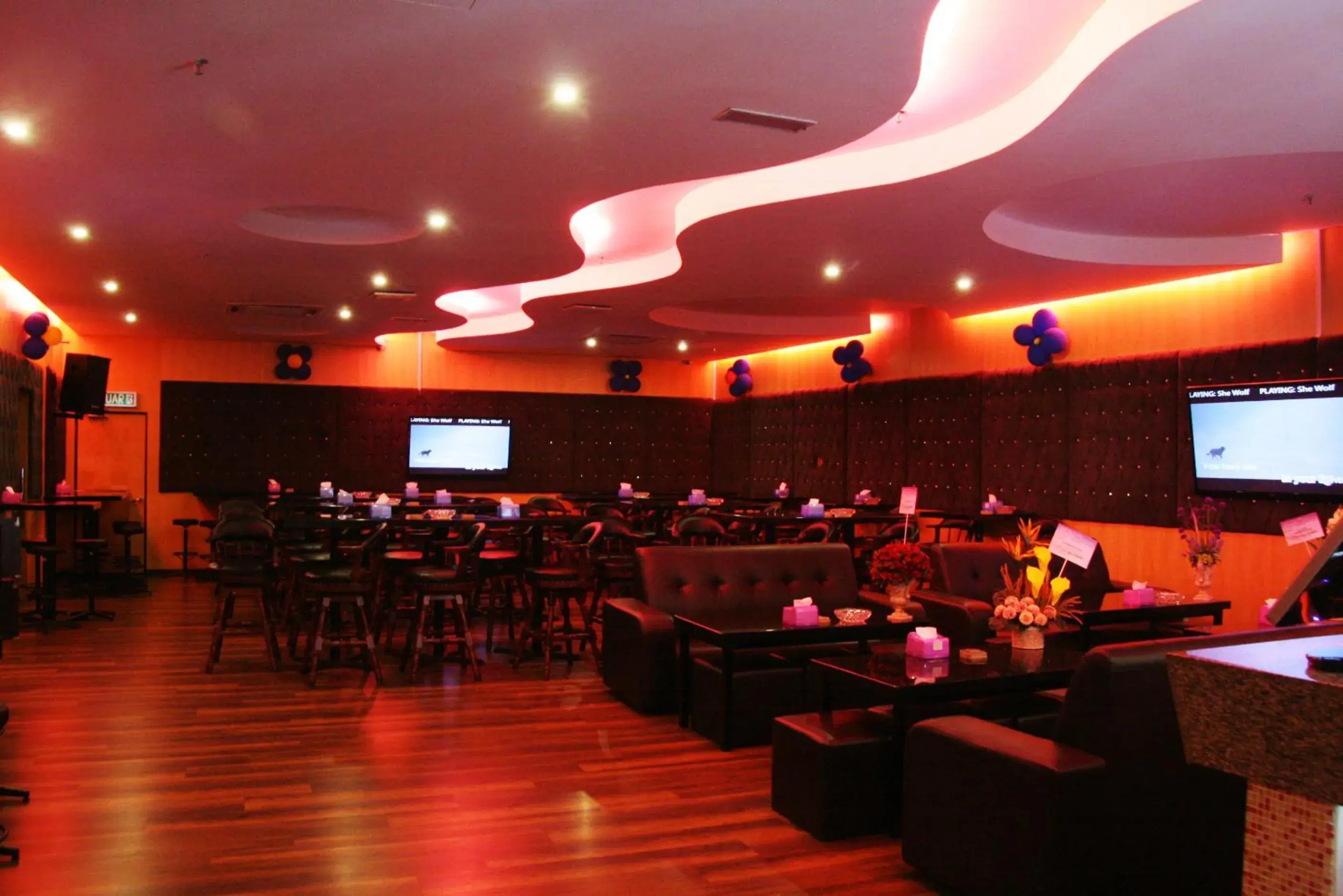 Lounge or bar in Ritz Garden Hotel Manjung Lounge or bar in Ritz Garden Hotel Manjung