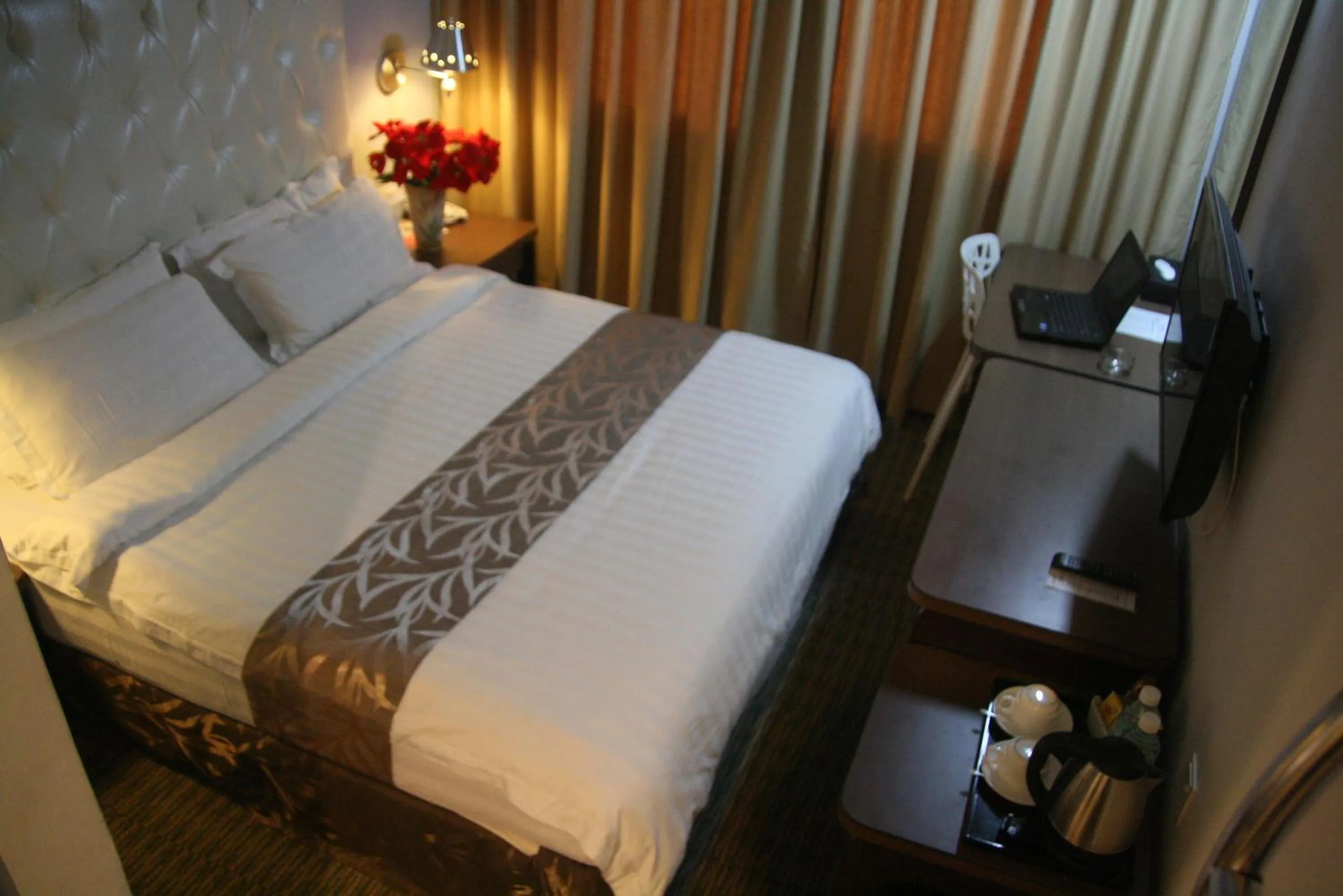 Photo of the whole room, Bed in Ritz Garden Hotel Manjung