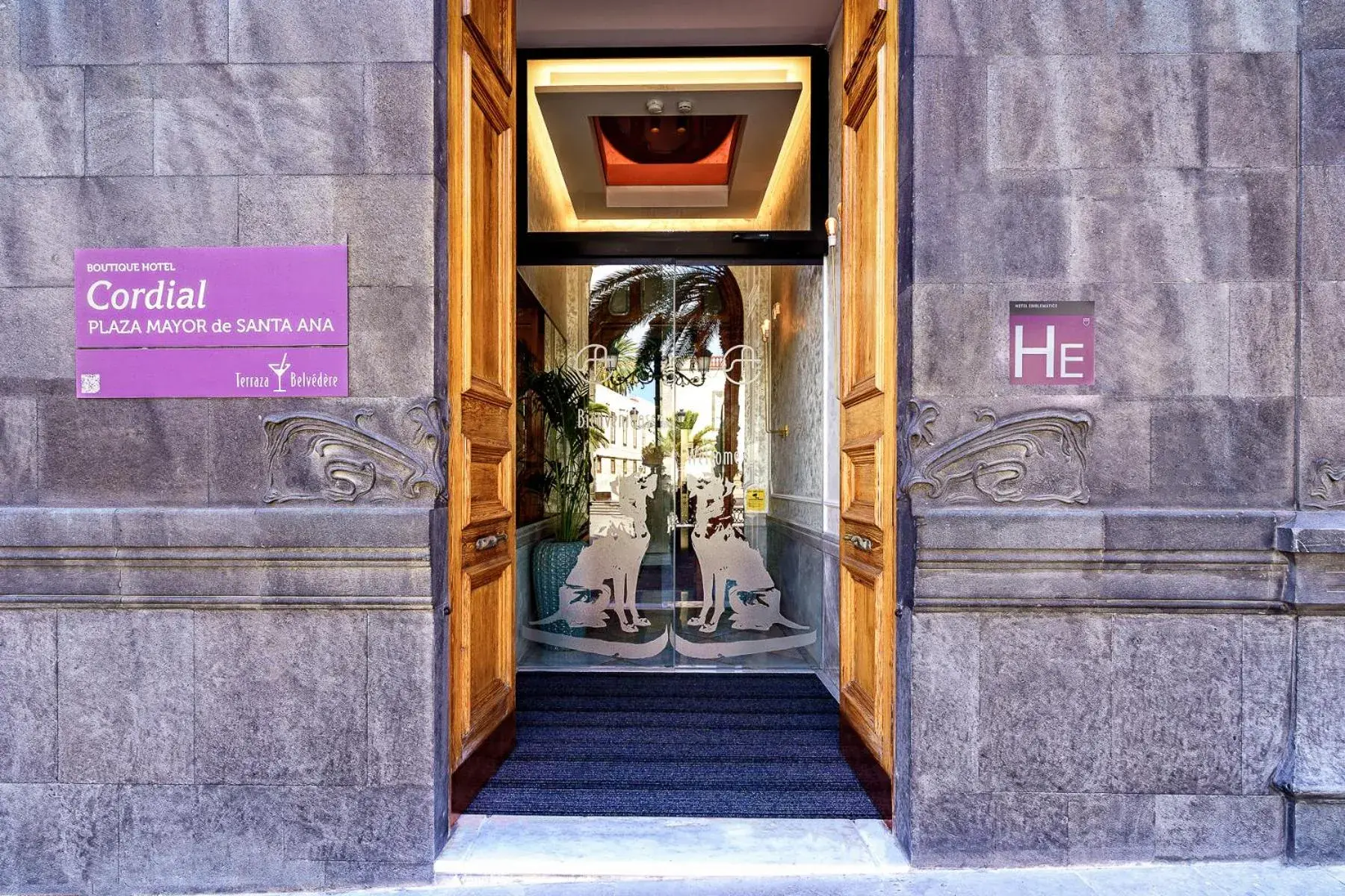 Property building in Boutique Hotel Cordial Plaza Mayor de Santa Ana Property building in Boutique Hotel Cordial Plaza Mayor de Santa Ana