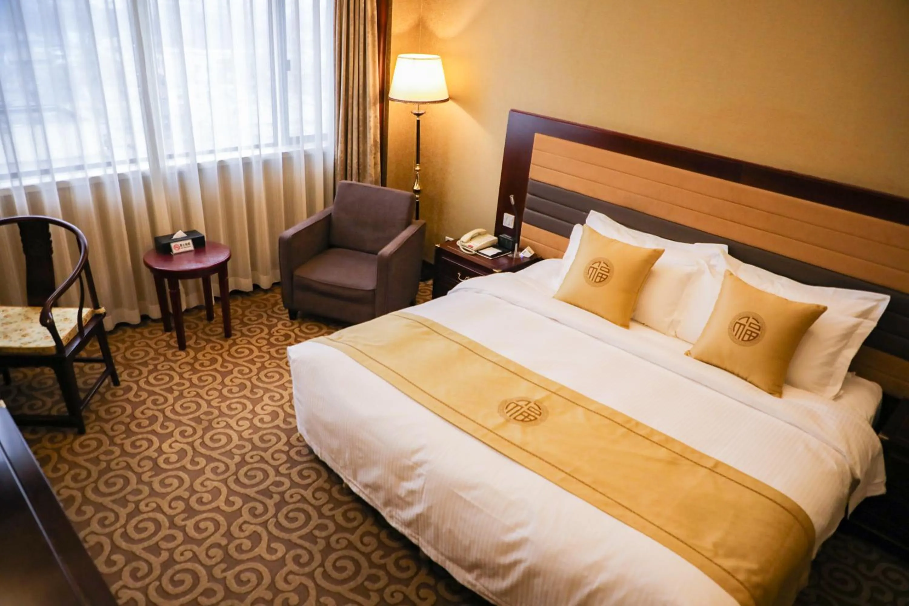 Bed in Jianguo Qianmen Beijing