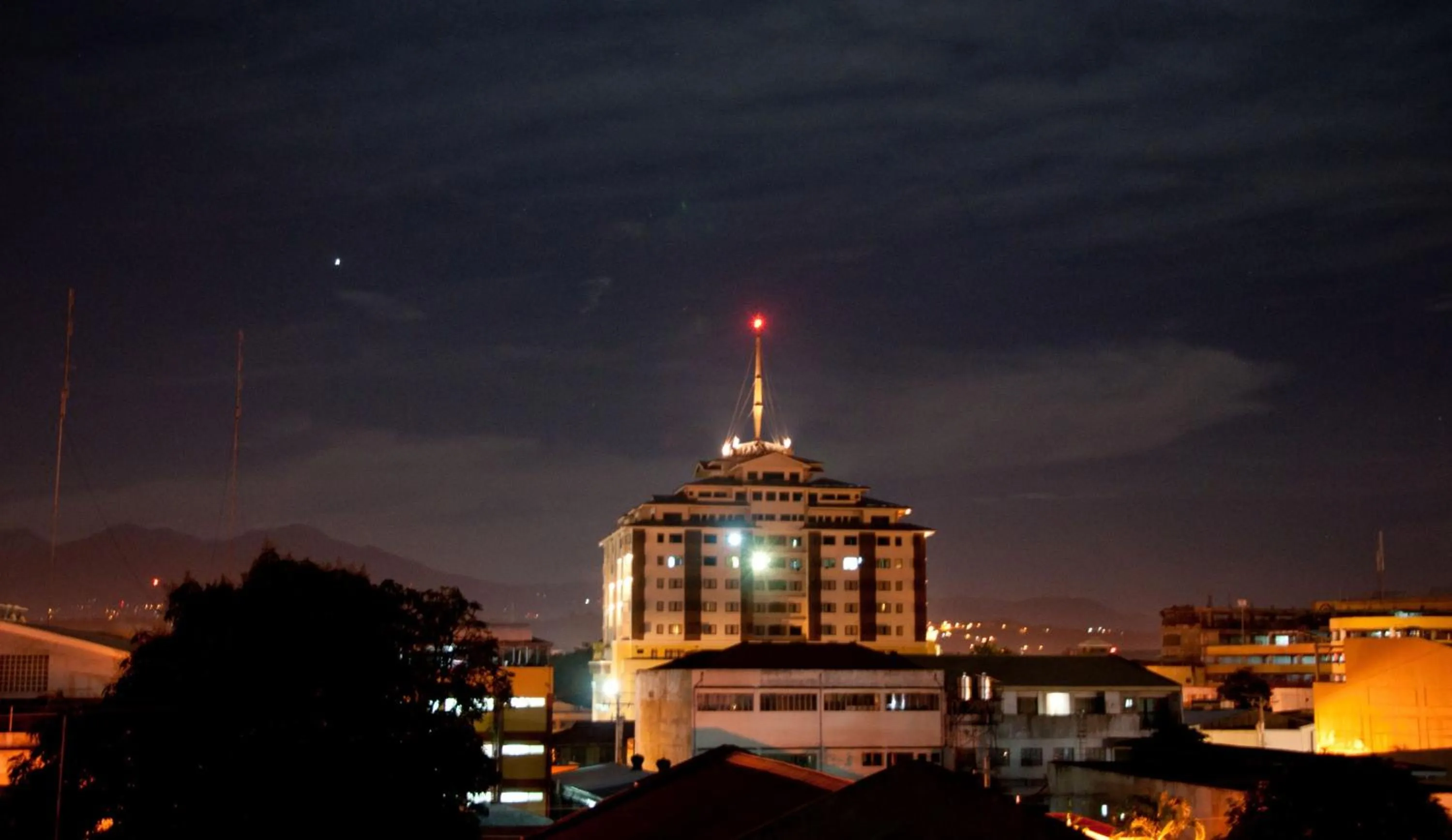 Facade/entrance in The Pinnacle Hotel and Suites