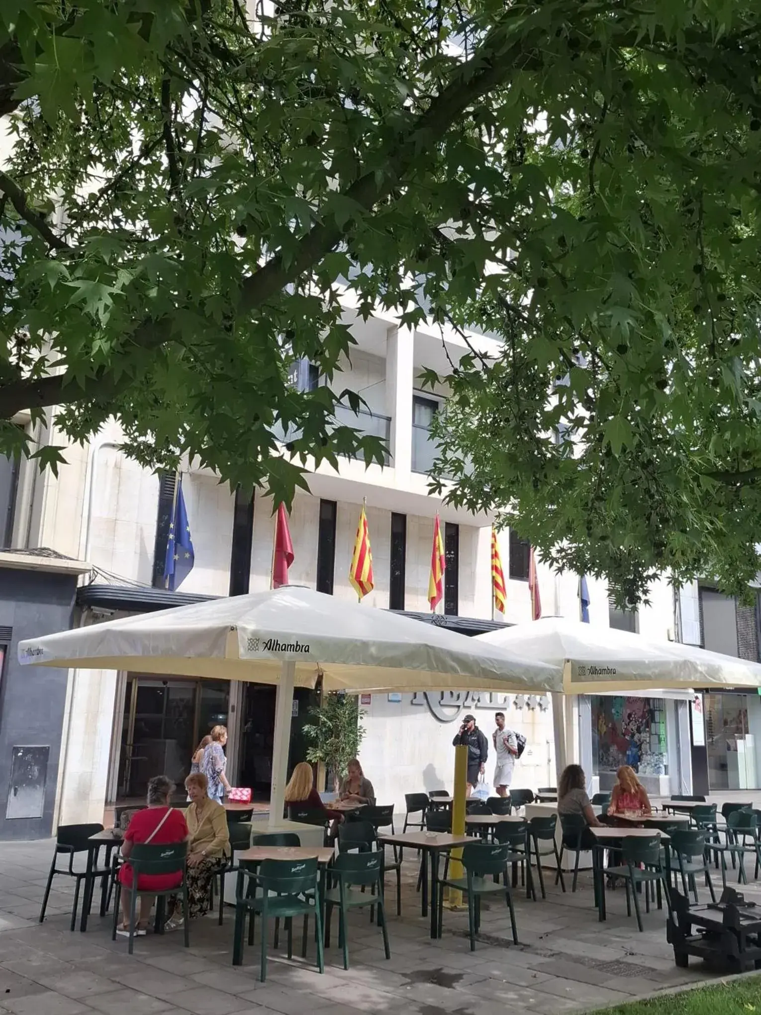 Property building in Hotel Real Property building in Hotel Real