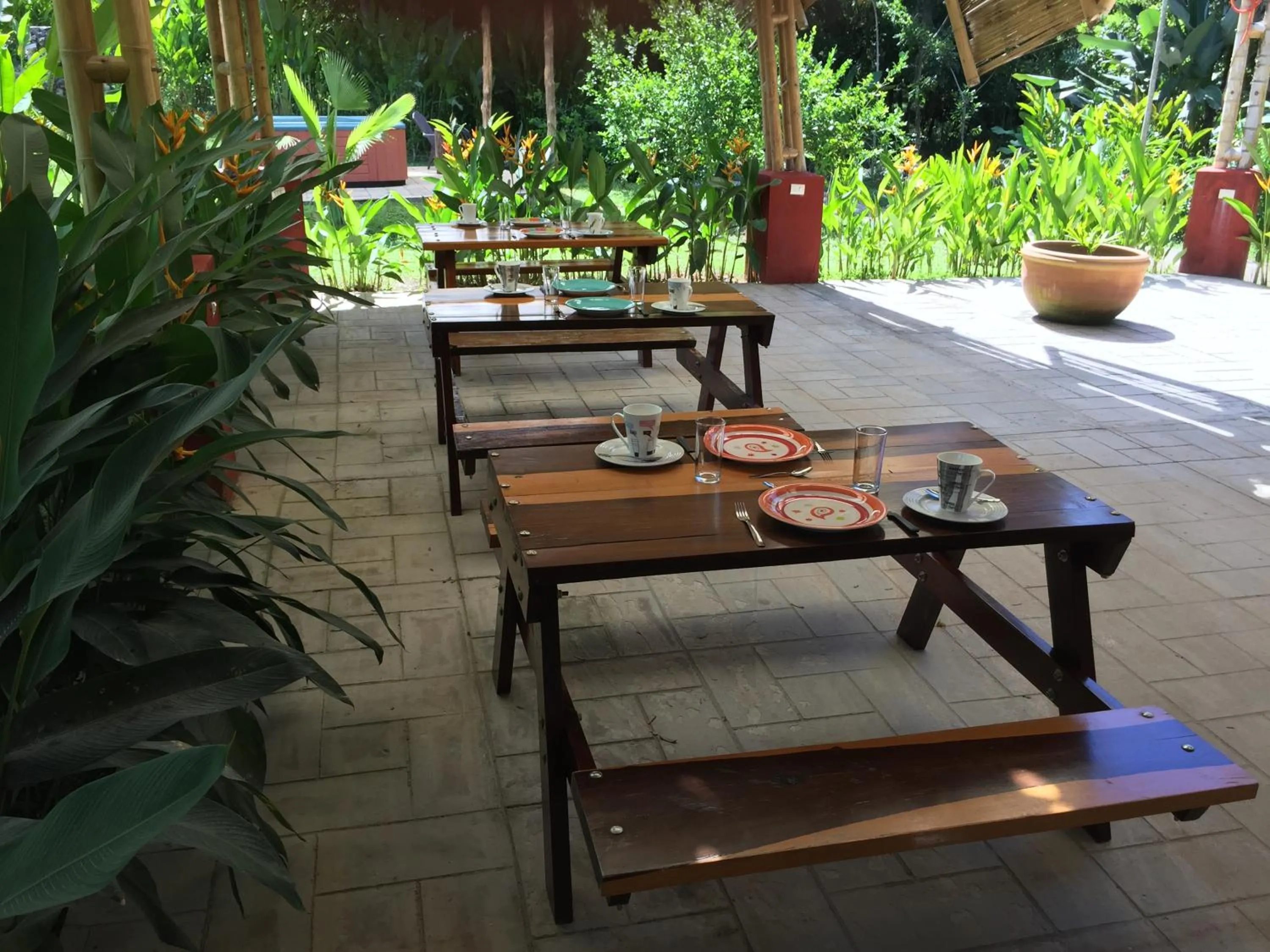 Restaurant/places to eat in Auto Hotel Paraíso Inn