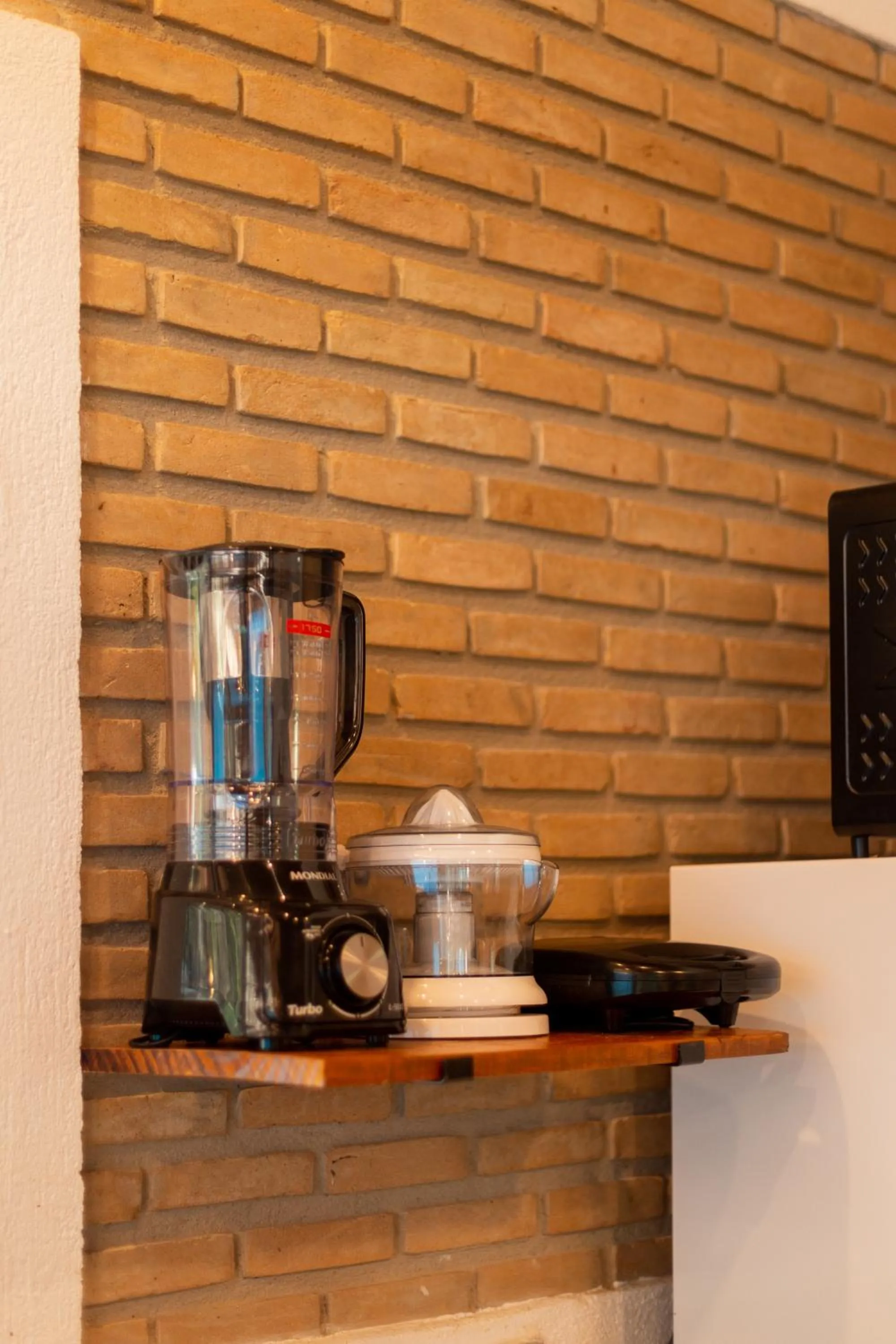 Coffee/tea facilities in Vila Marina