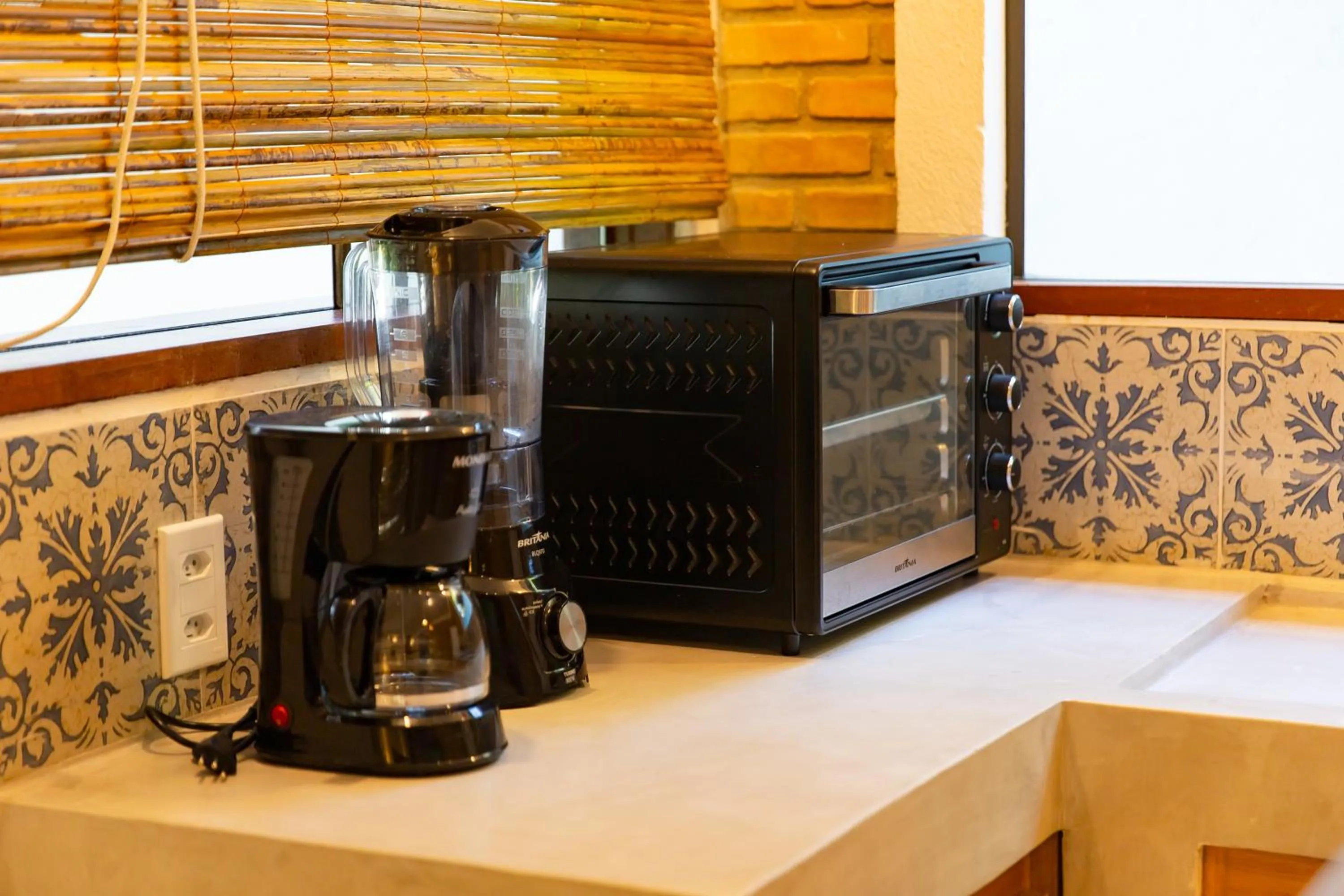 Coffee/tea facilities in Vila Marina