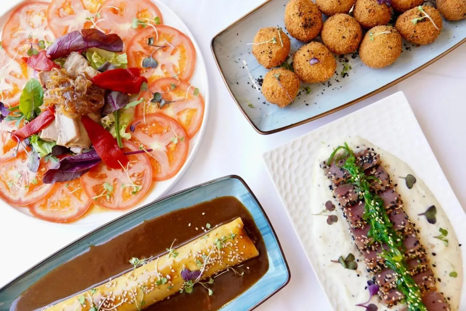 Restaurant/places to eat in Aparthotel Los Girasoles Restaurant/places to eat in Aparthotel Los Girasoles