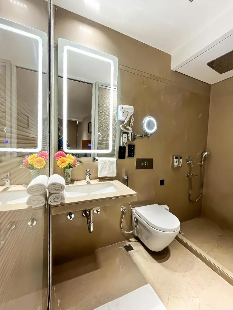 Bathroom in Morvee Hotels Alipore Kolkata