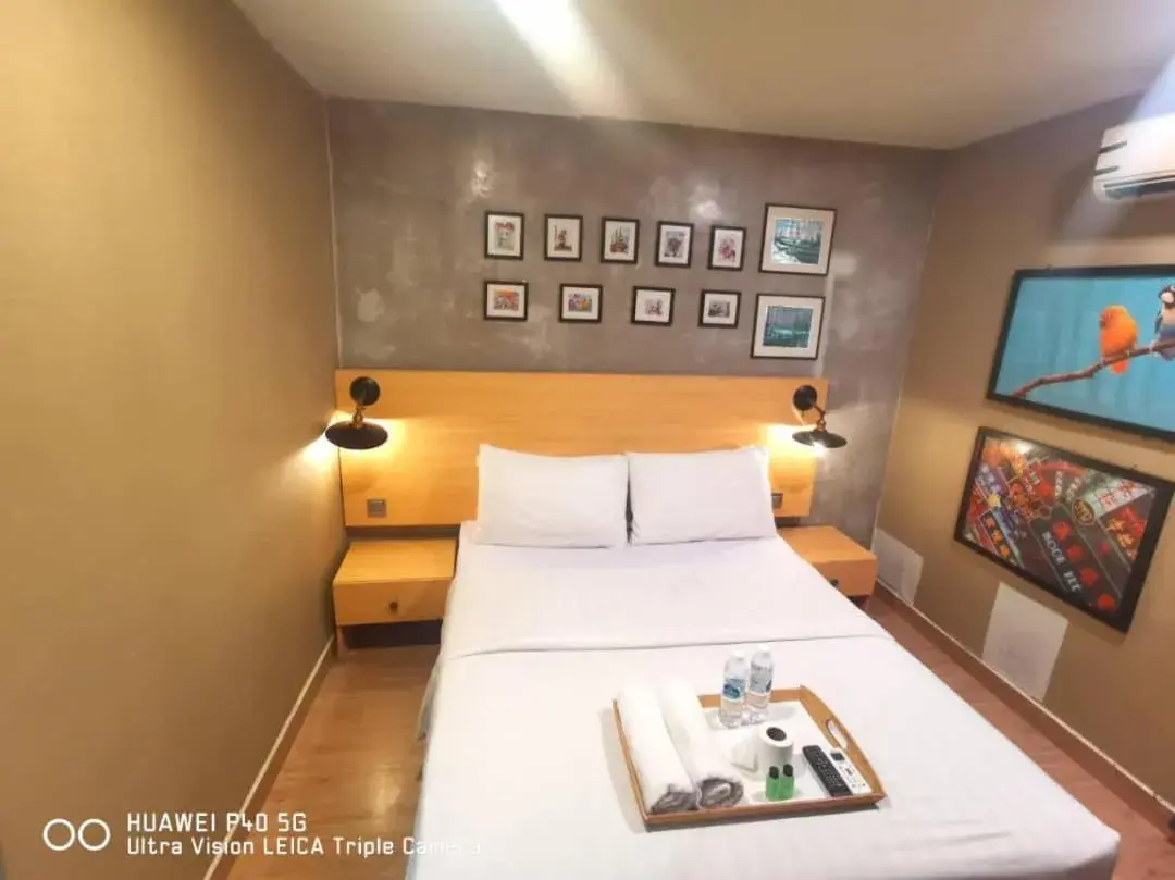 Bedroom, Bed in Raintree Boutique Hotel Bedroom, Bed in Raintree Boutique Hotel