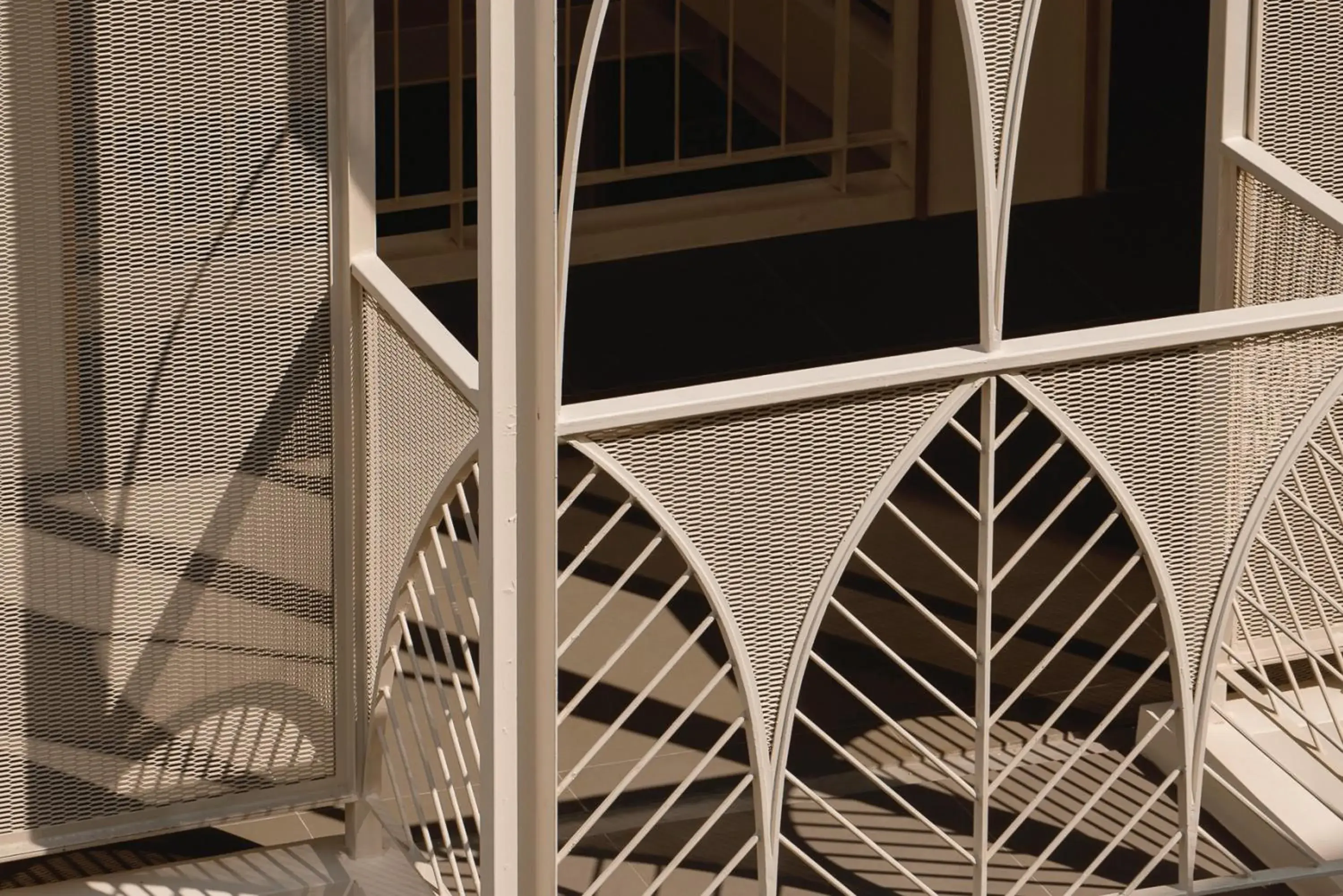 Property building in YANH Ratchawat Hotel Property building in YANH Ratchawat Hotel