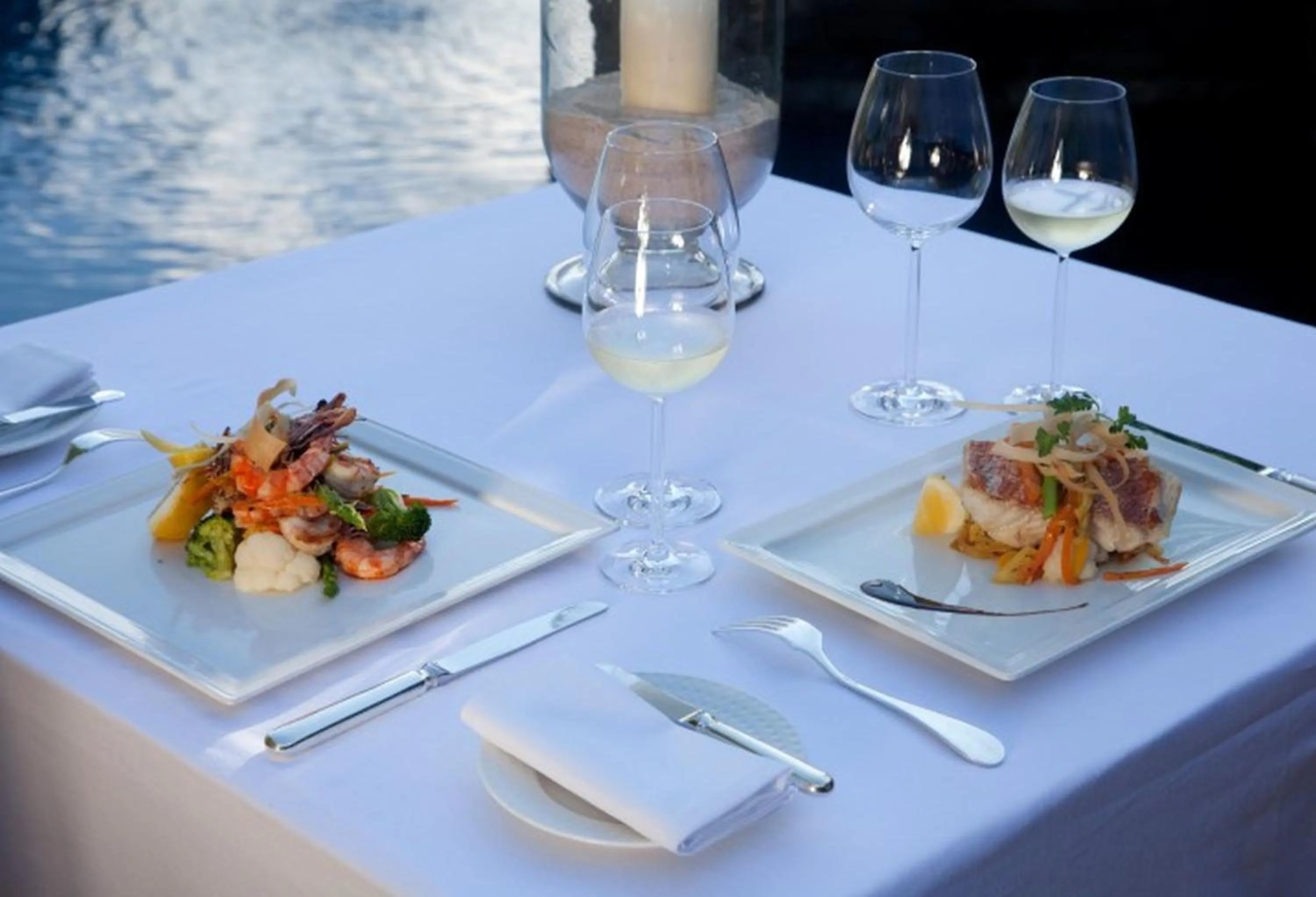 Restaurant/places to eat in Treasure Cove Hotel & Restaurant