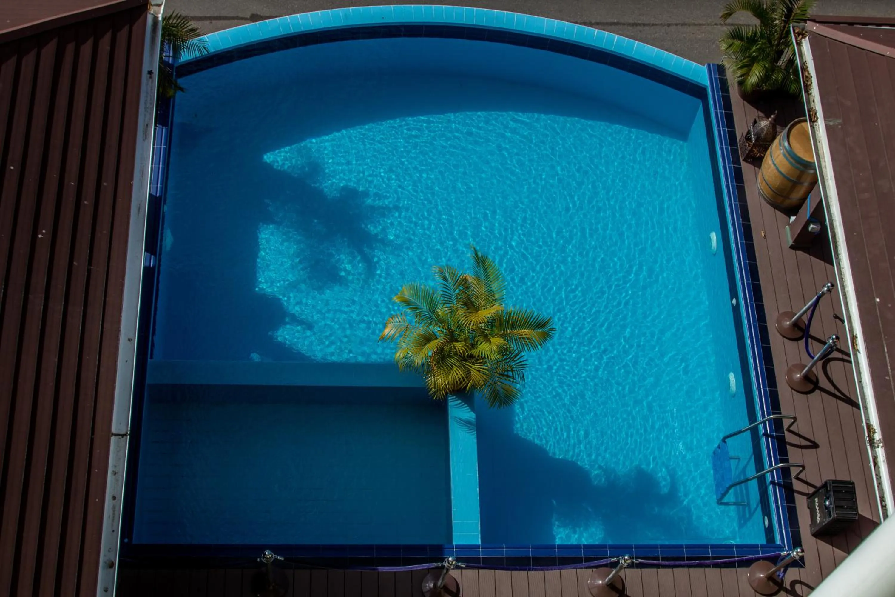 Swimming pool in Treasure Cove Hotel & Restaurant