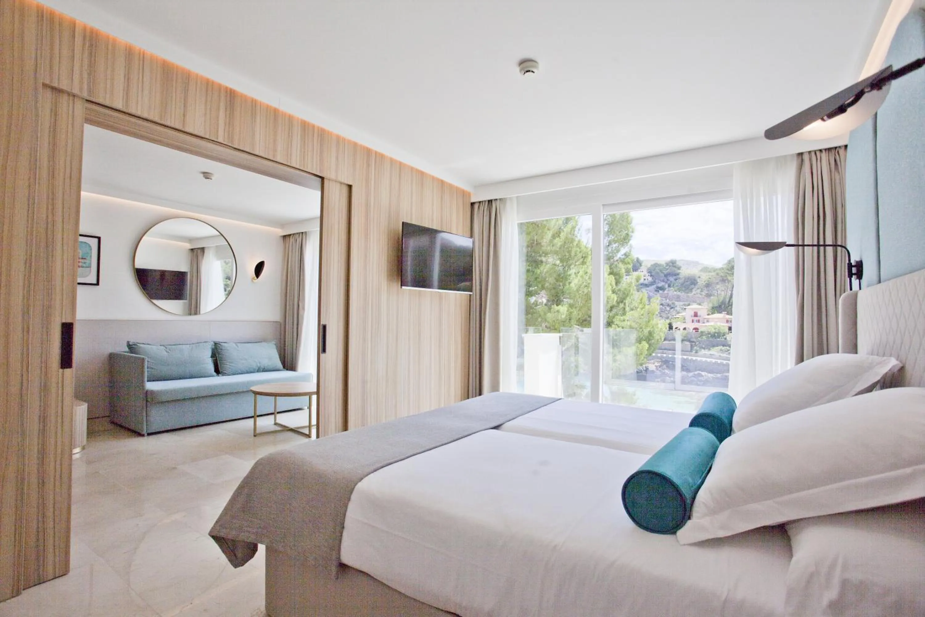 Photo of the whole room, Bed in Grupotel Molins