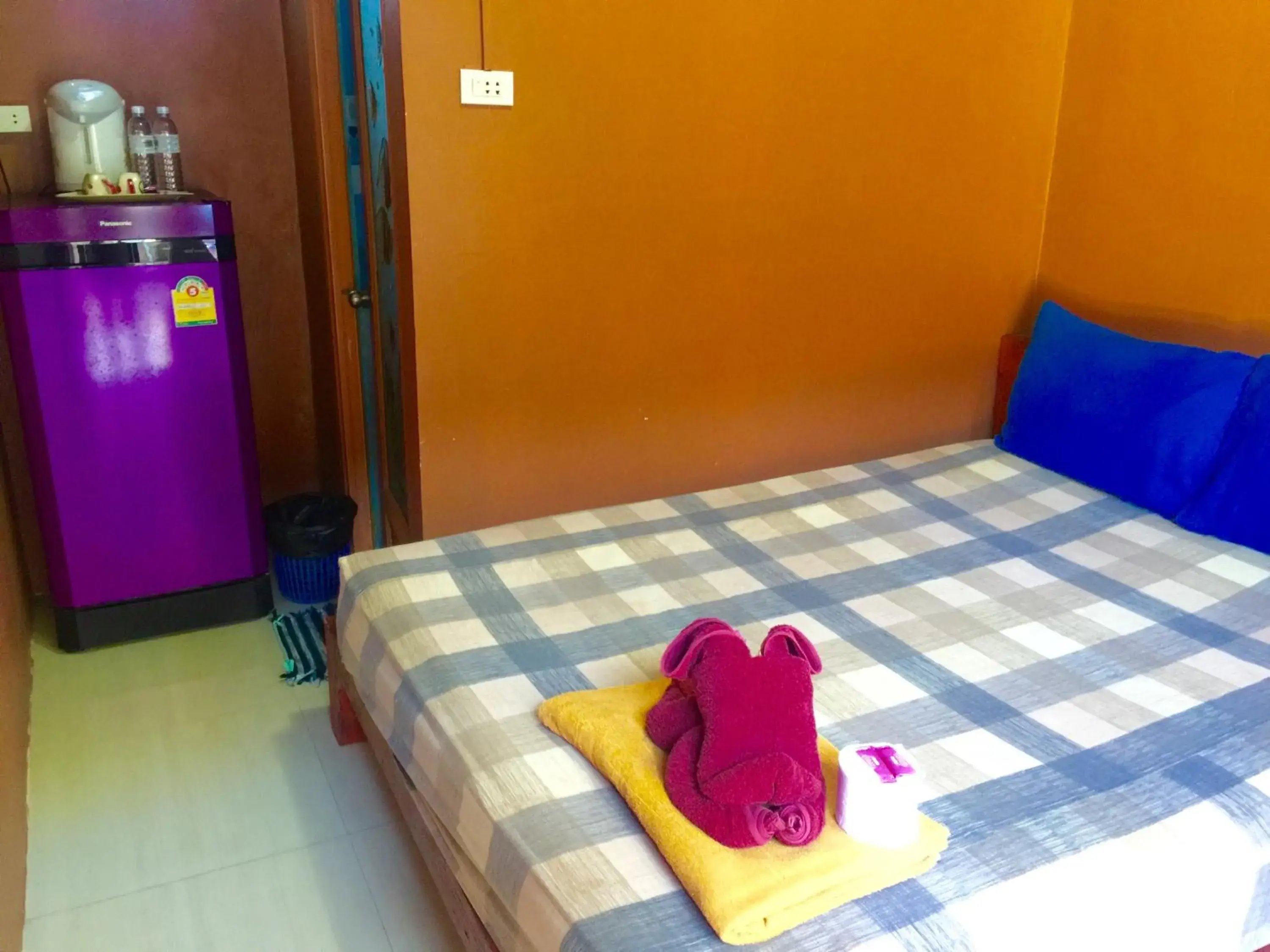 Standard Double Room with Fan in Miss Tim House Standard Double Room with Fan in Miss Tim House