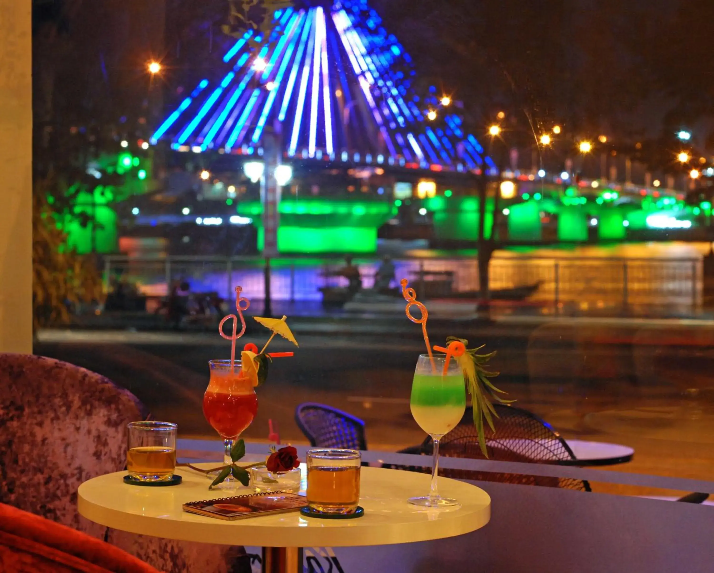 Food and drinks in Bamboo Green Riverside Hotel Food and drinks in Bamboo Green Riverside Hotel