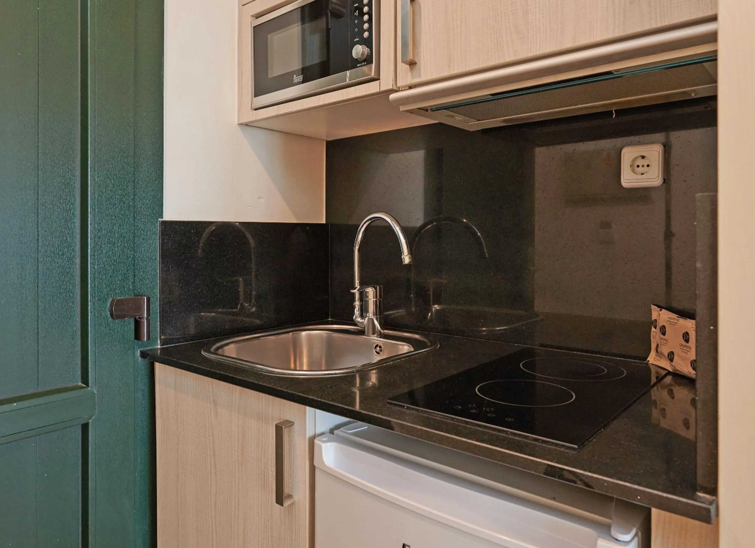 kitchen in Grupotel Mar de Menorca