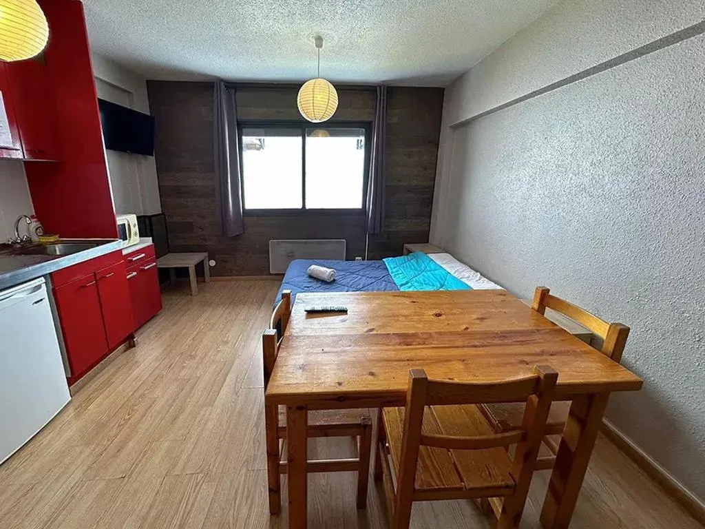 Dining area in Apartamentos Solaris 3000