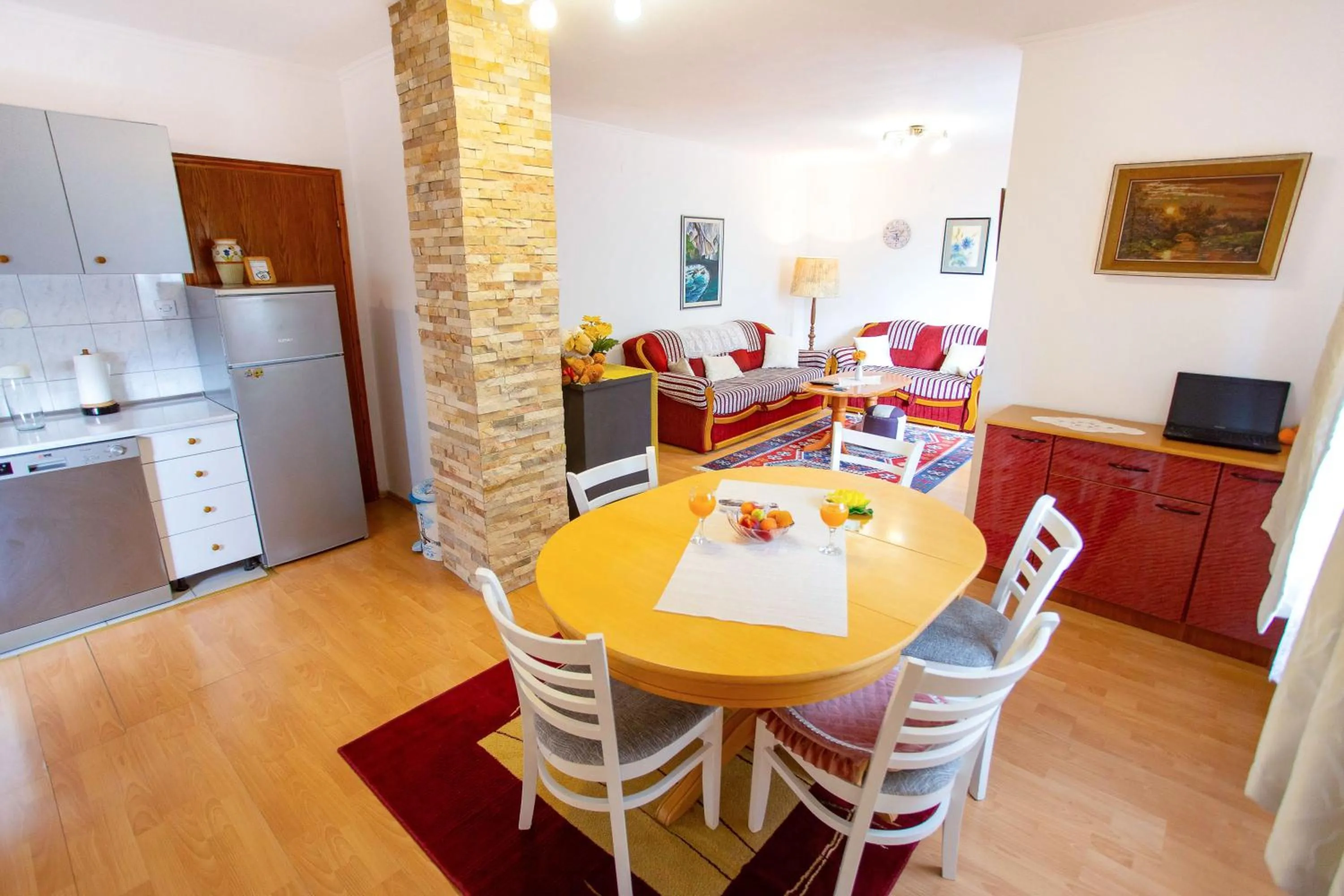Kitchen or kitchenette in Guesthouse Sanja - Apartments 212
