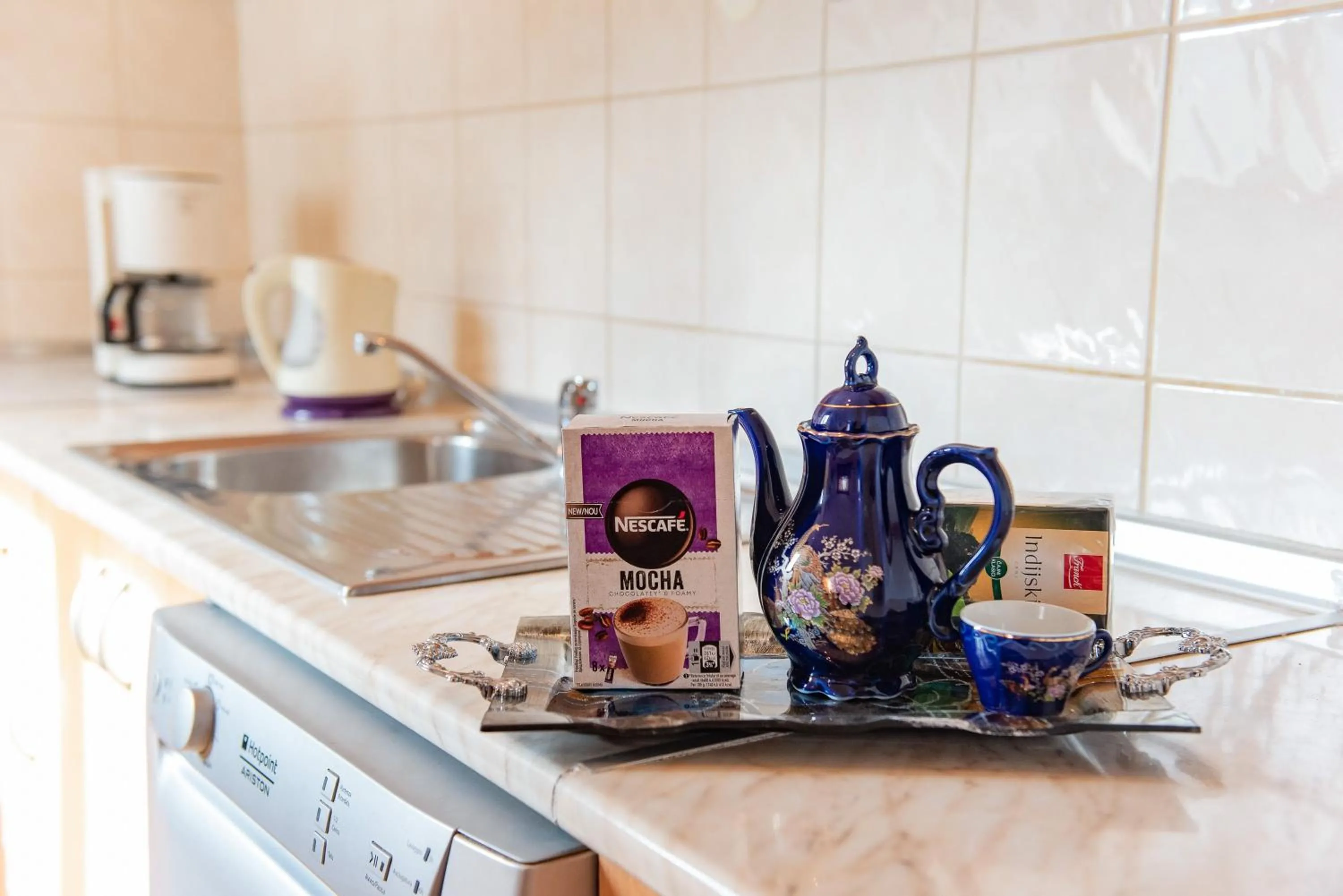 Coffee/tea facilities in Guesthouse Sanja - Apartments 212