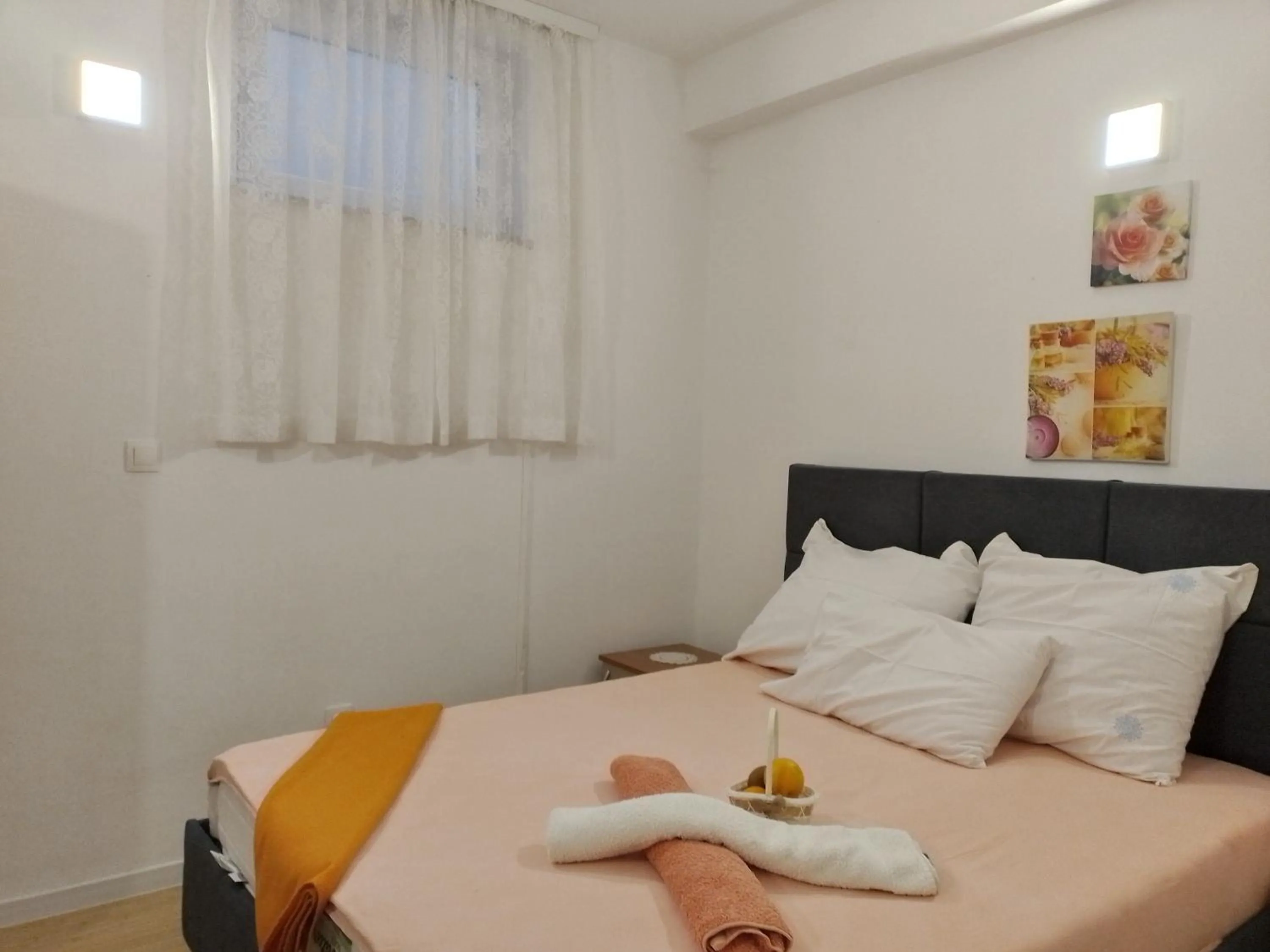 Bed in Guesthouse Sanja - Apartments 212