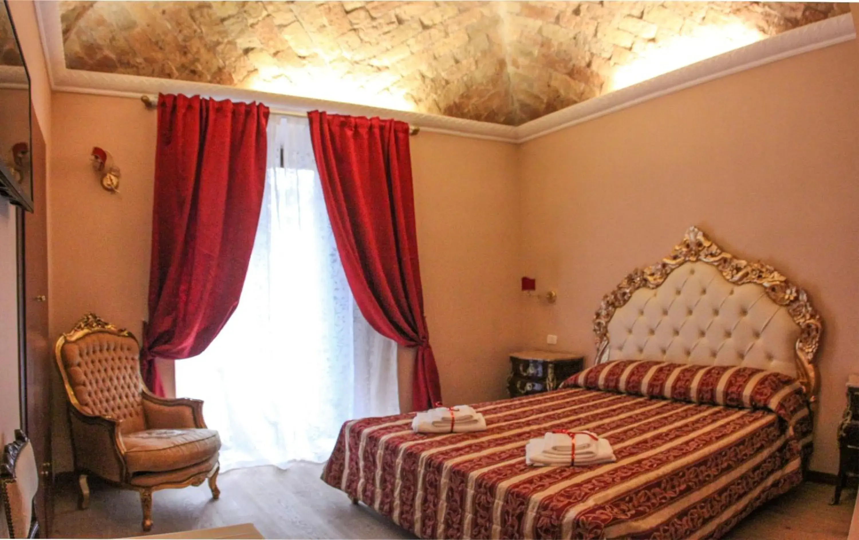 Photo of the whole room, Bed in La Reggia dei Principi Photo of the whole room, Bed in La Reggia dei Principi