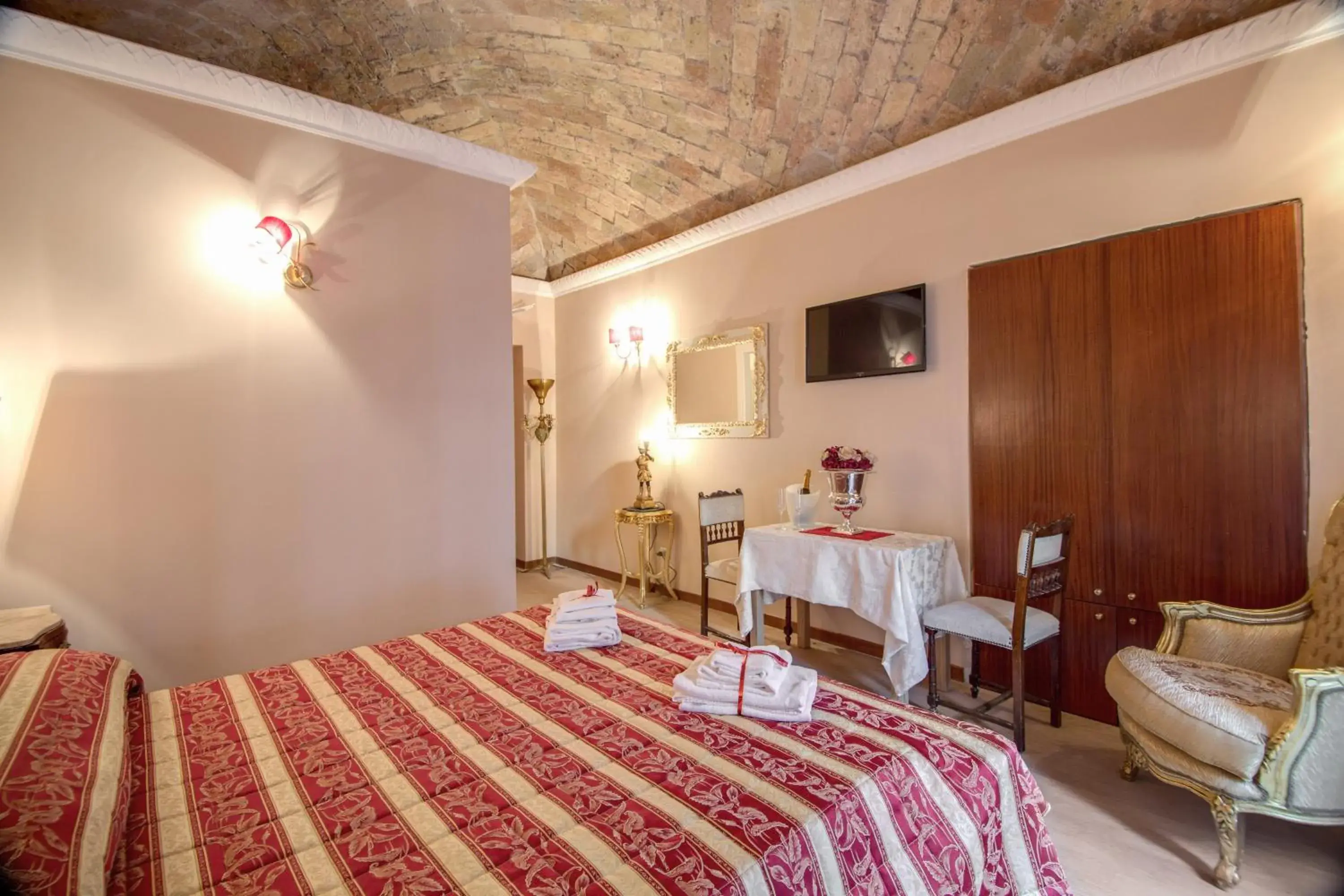 Bedroom, Bed in La Reggia dei Principi Bedroom, Bed in La Reggia dei Principi