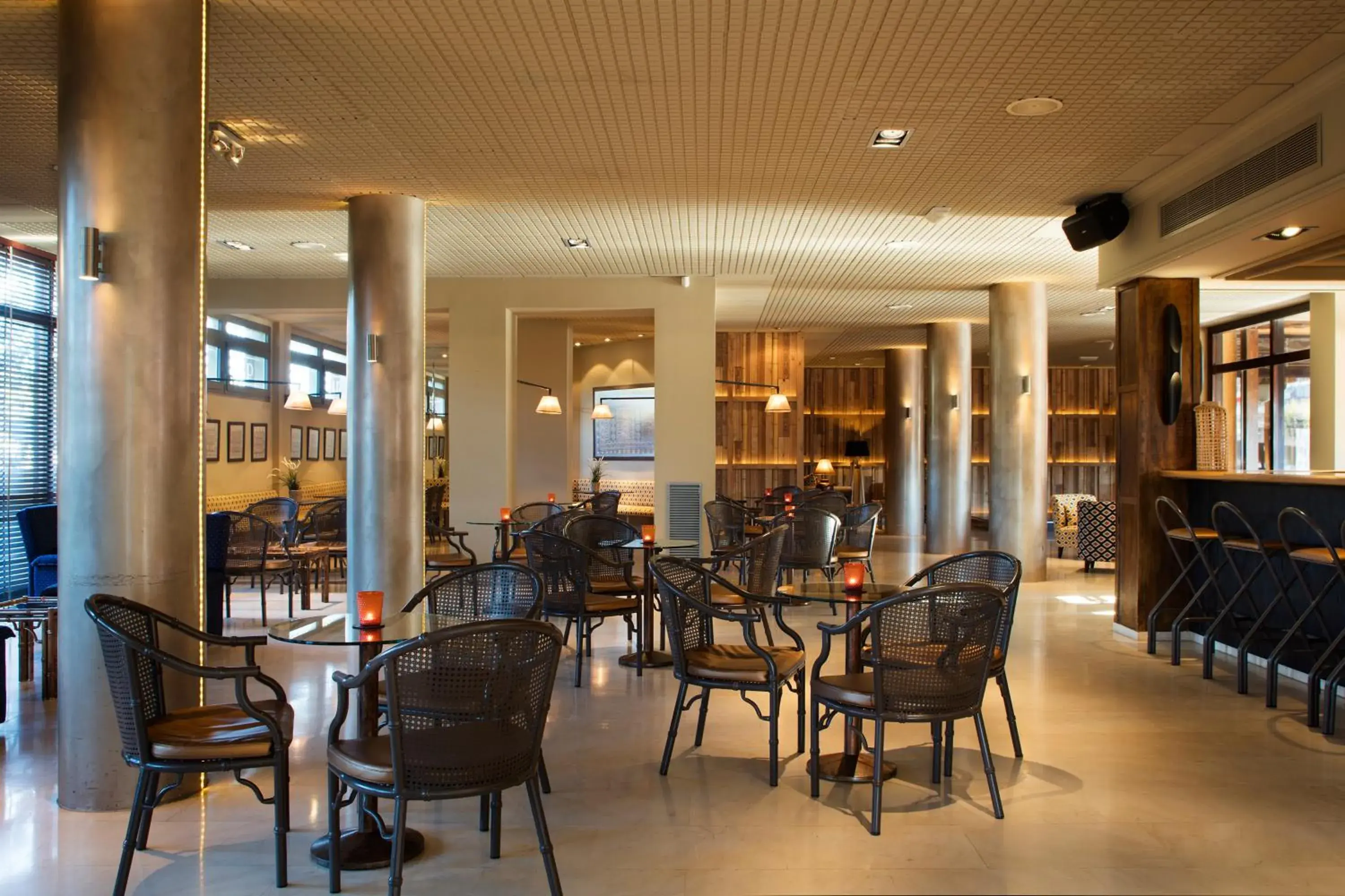 Lounge or bar in Luna Club Hotel Yoga & Spa 4Sup Lounge or bar in Luna Club Hotel Yoga & Spa 4Sup