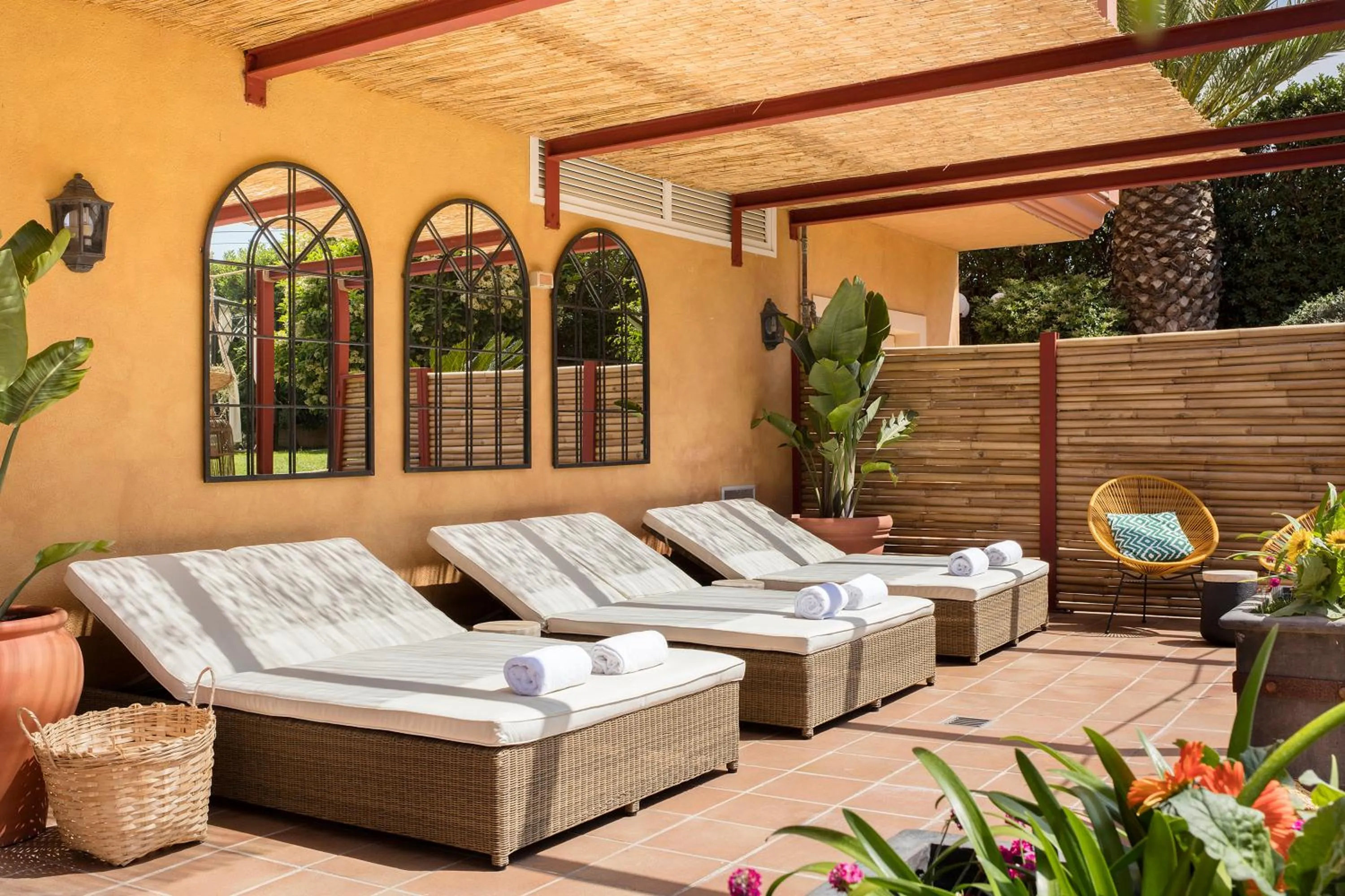 Garden in Luna Club Hotel Yoga & Spa 4Sup