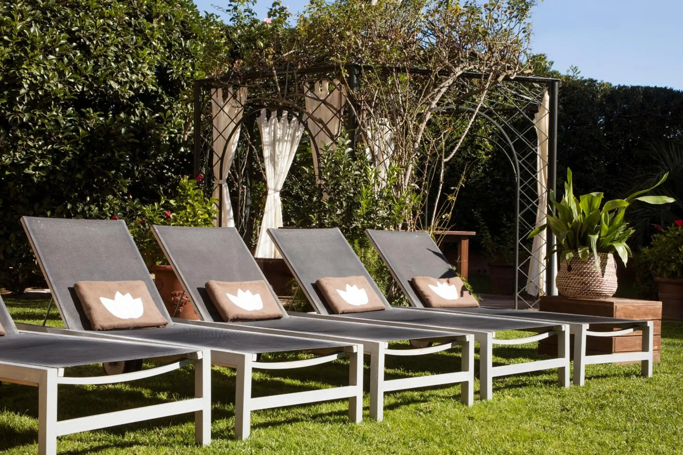 Swimming pool in Luna Club Hotel Yoga & Spa 4Sup Swimming pool in Luna Club Hotel Yoga & Spa 4Sup