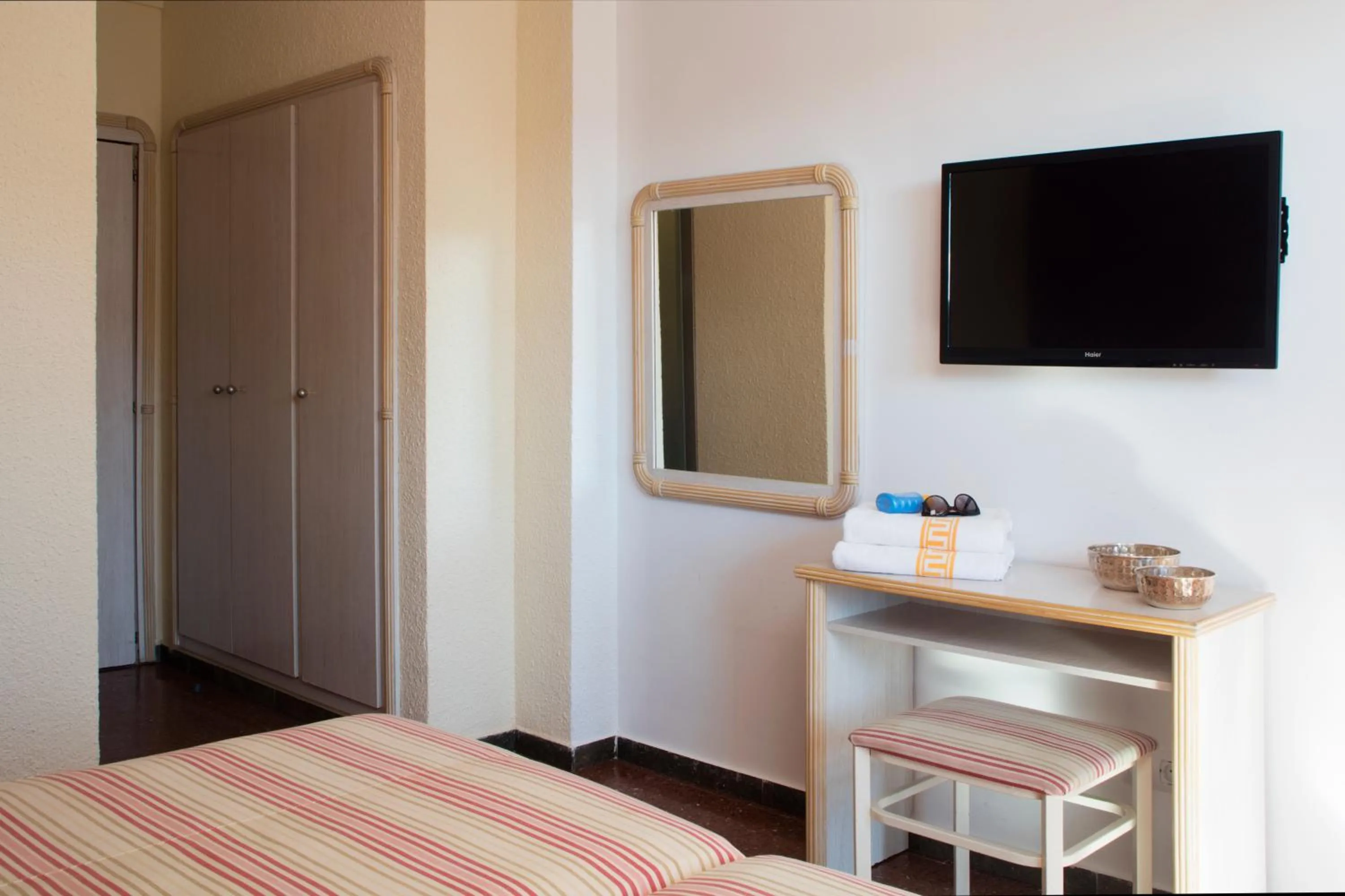 Bedroom, Bed in Luna Park Hotel Yoga & Spa