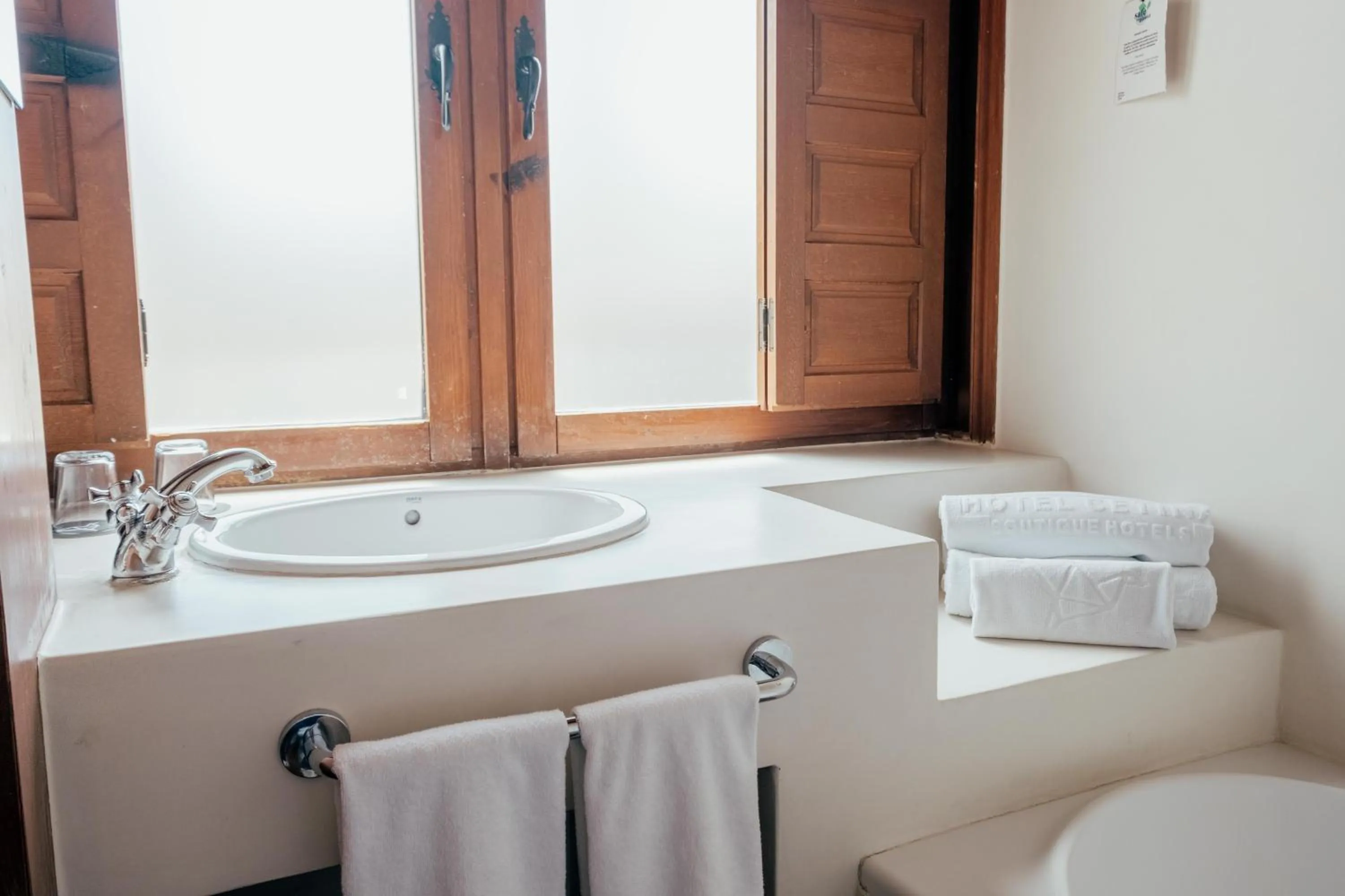 Bathroom in Hotel Cetina Palacio Ayala Berganza