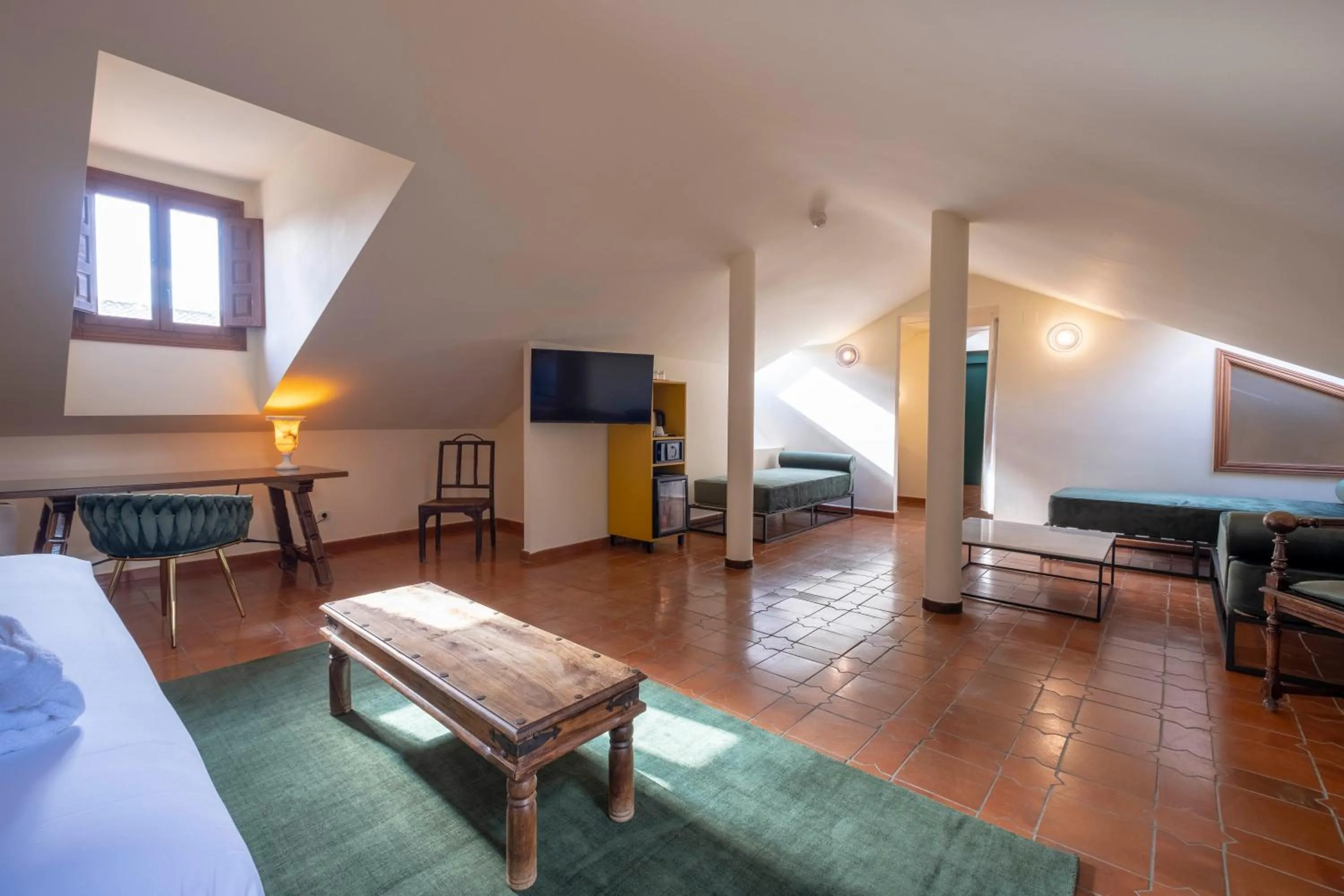 Bed in Hotel Cetina Palacio Ayala Berganza