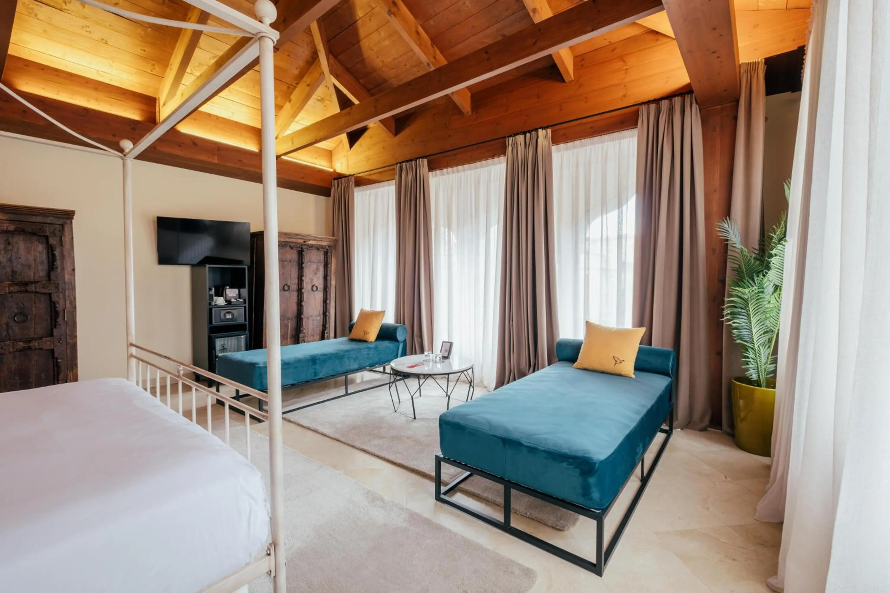 Bed in Hotel Cetina Palacio Ayala Berganza