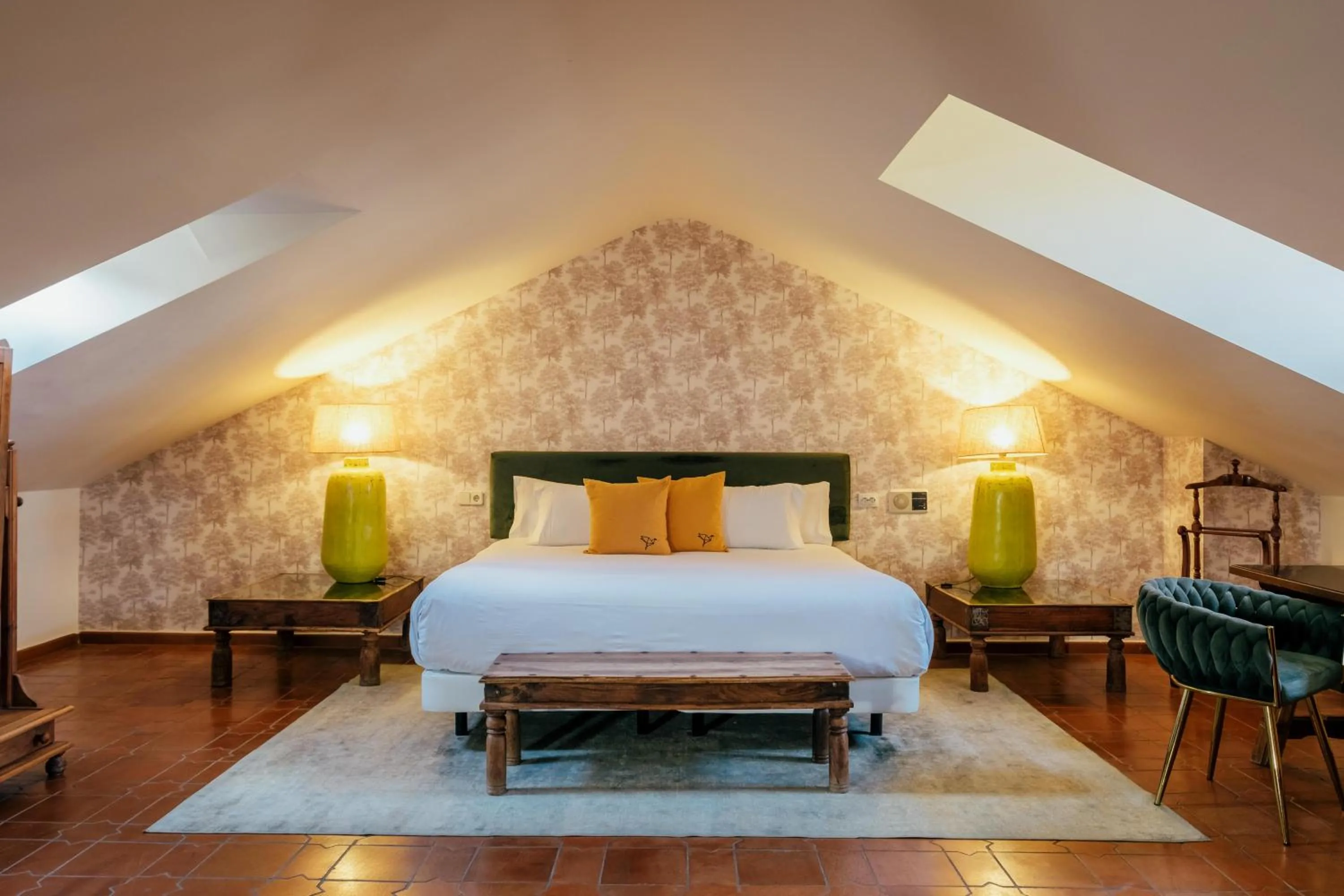 Bed in Hotel Cetina Palacio Ayala Berganza