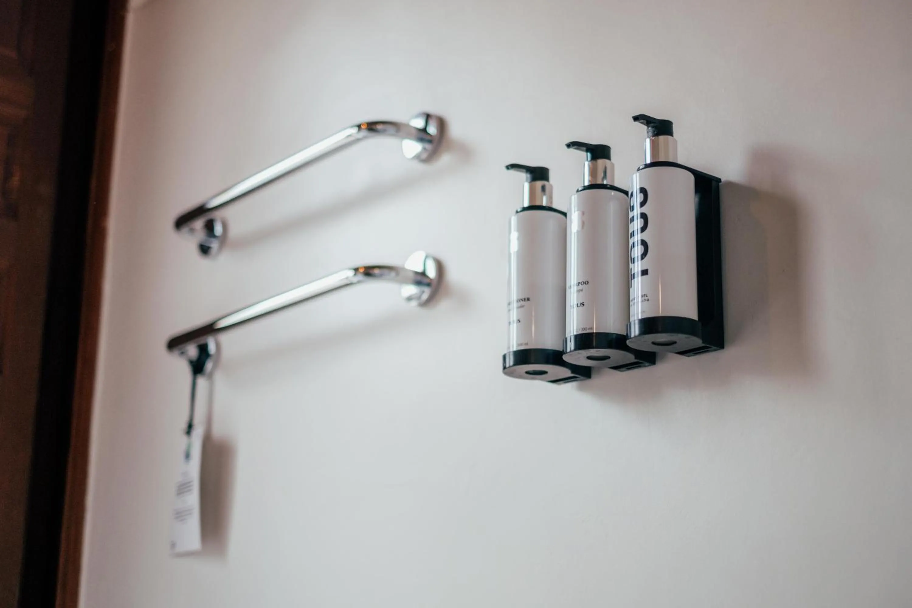 Shower in Hotel Cetina Palacio Ayala Berganza