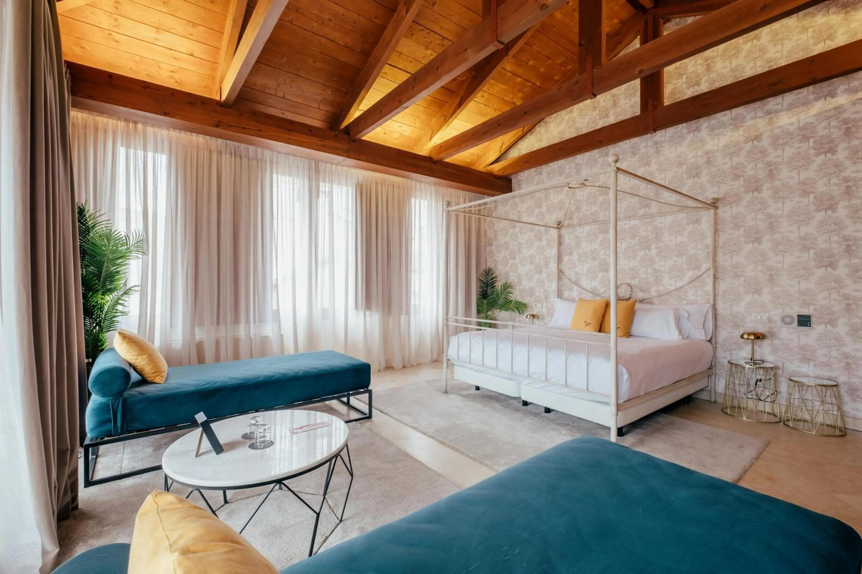 Bed in Hotel Cetina Palacio Ayala Berganza