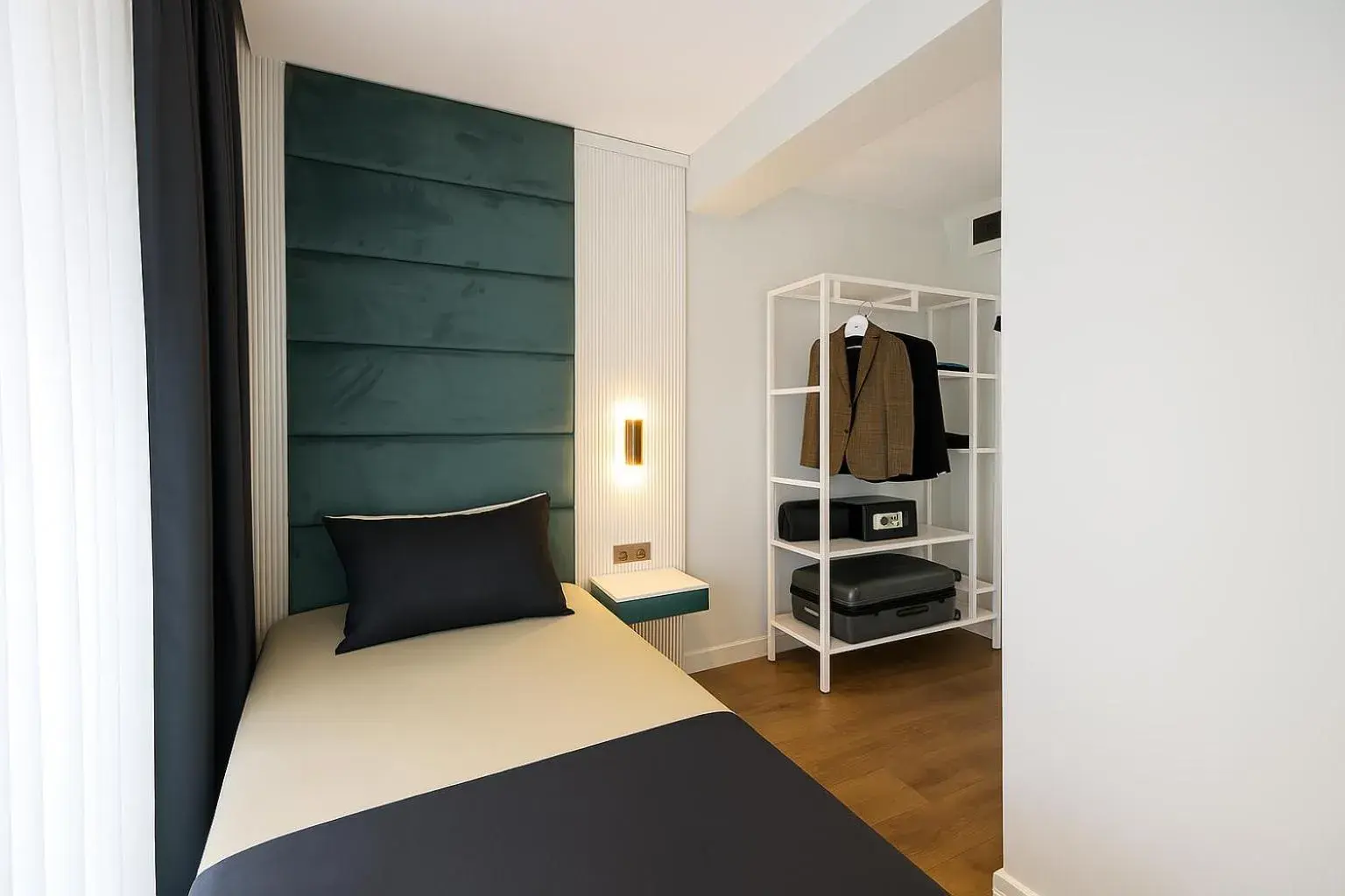 Bed in AXU AIRPORT HOTEL Bed in AXU AIRPORT HOTEL