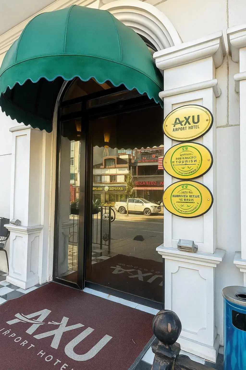 Facade/entrance in AXU AIRPORT HOTEL Facade/entrance in AXU AIRPORT HOTEL