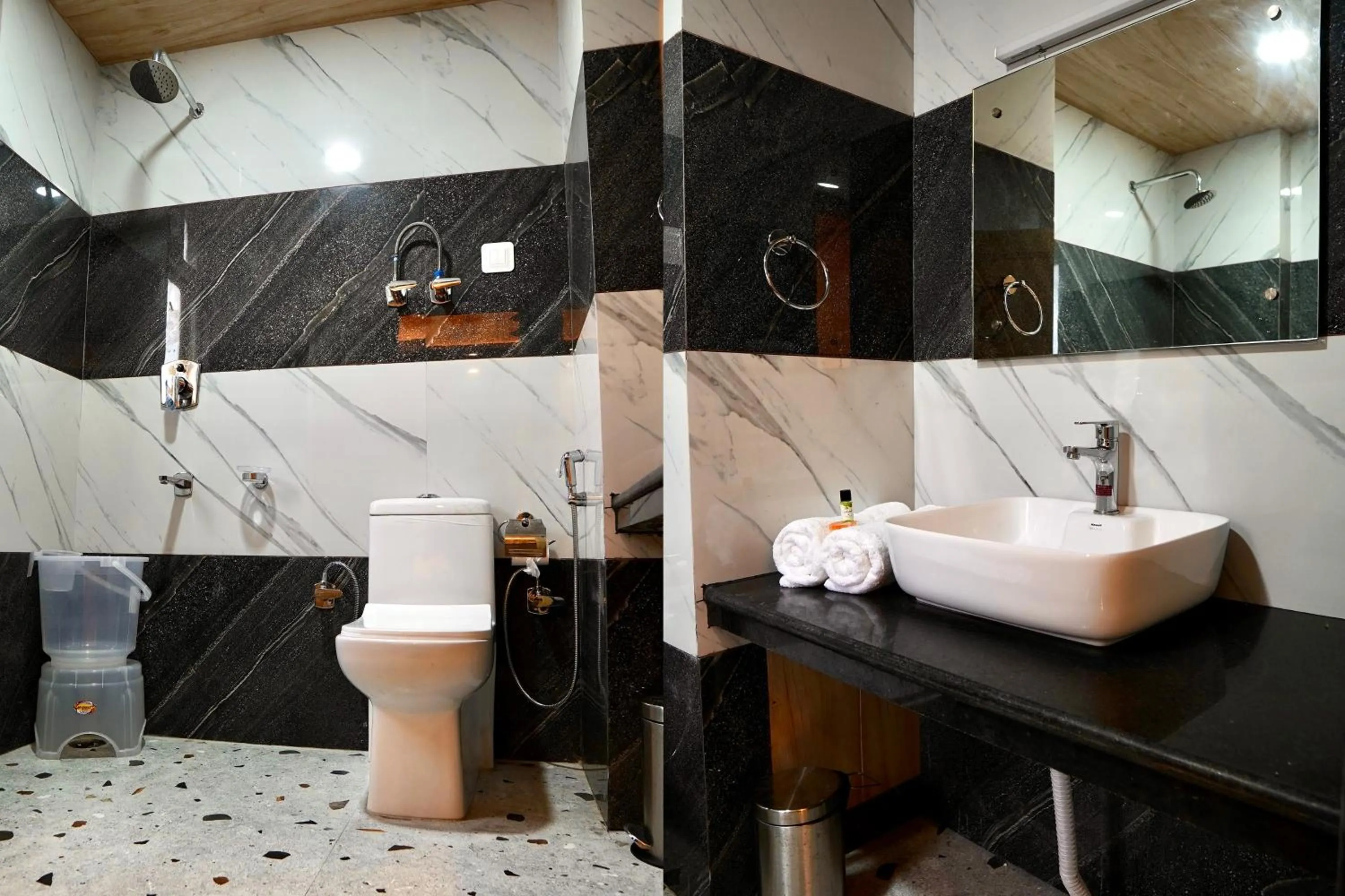 Shower in North Deodar Avenue, Manali